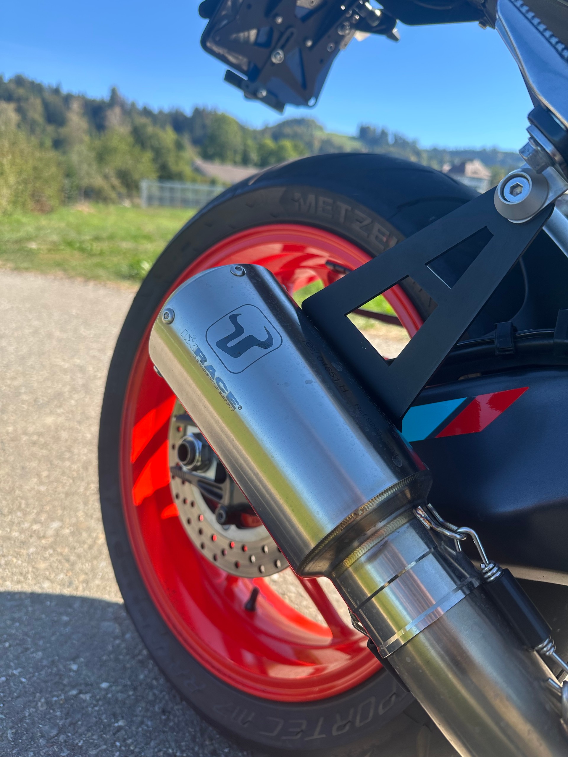 YAMAHA MT-09-image-5