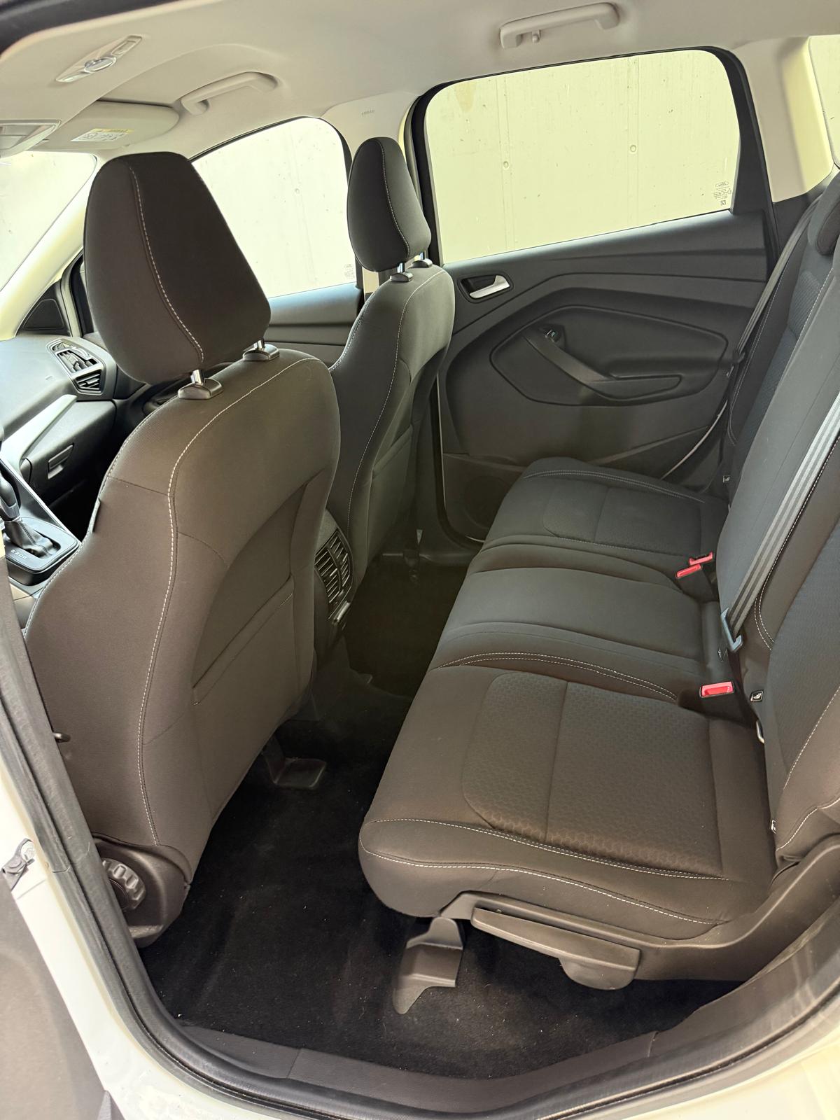 FORD Kuga 2.0 TDCi Business 2WD-image-11