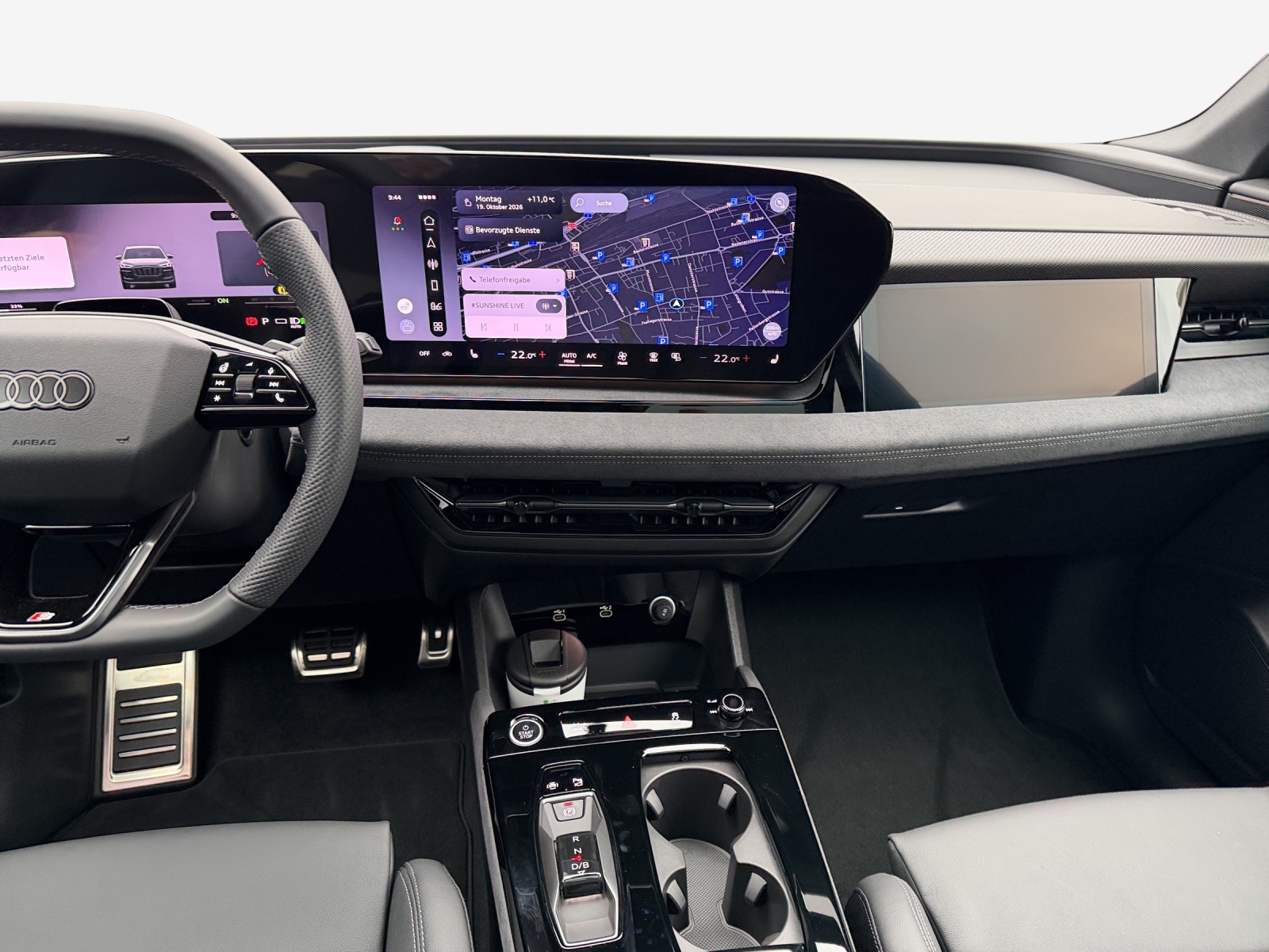 AUDI Q6 e-tron quattro-image-10
