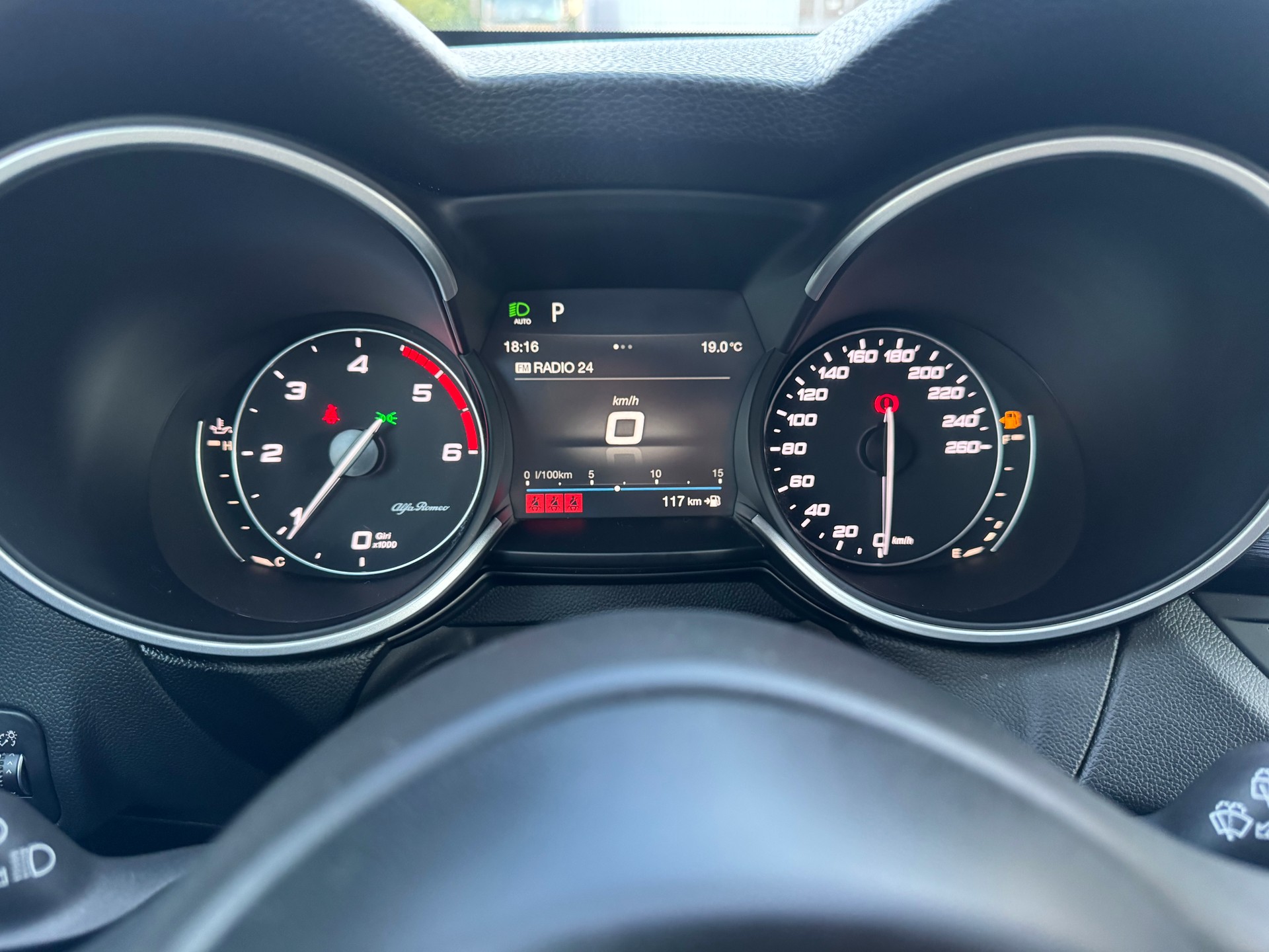 ALFA ROMEO Stelvio 2.2 JTDM Super Q4 Automatic-image-21