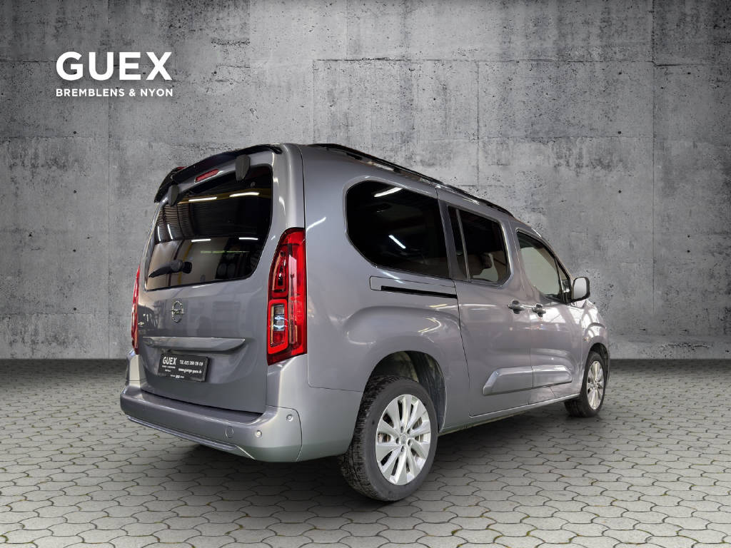 OPEL Combo Life 1.5 D Ultimate S/S 7 places-image-4