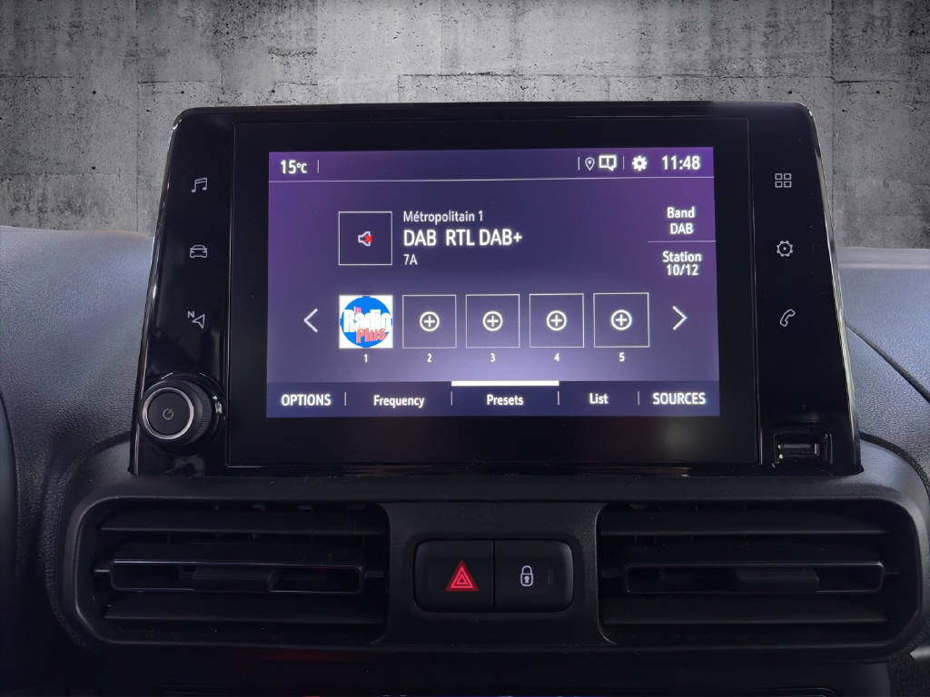 OPEL Combo Life 1.5 D Ultimate S/S 7 places-image-7