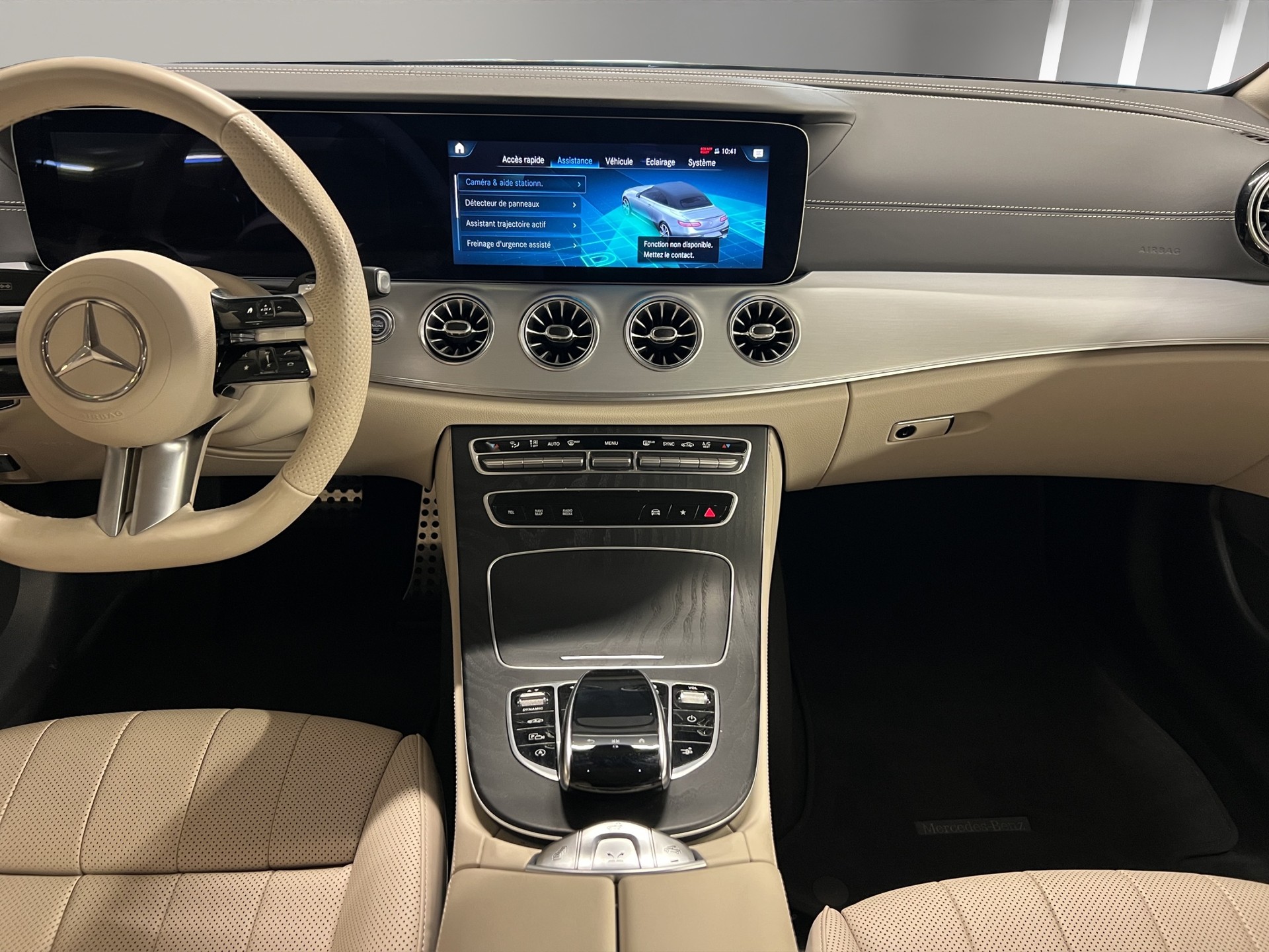 MERCEDES-BENZ E 200 Cabriolet 4Matic AMG Line 9G-Tronic LEASING à partir de CHF 595.-/mois-image-9