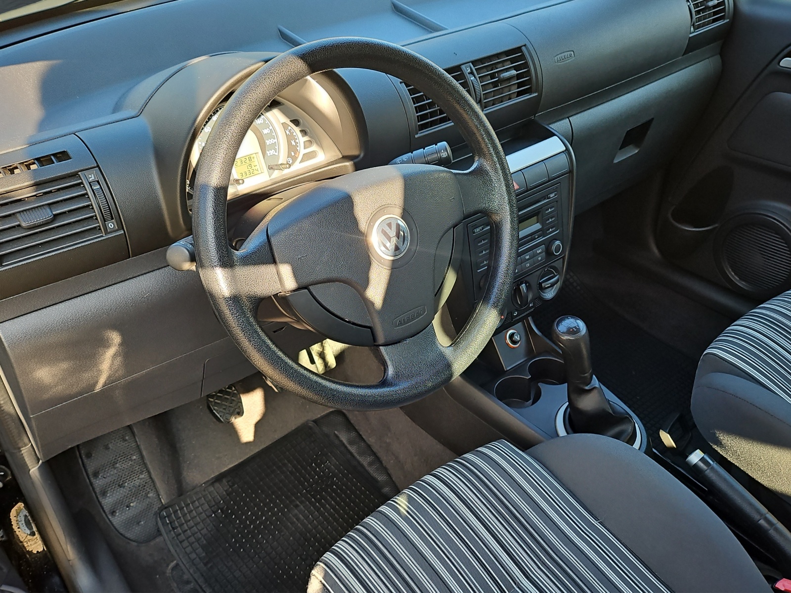 VW Fox 1.2-image-10