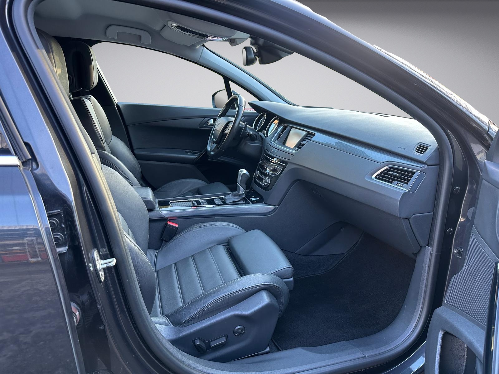 PEUGEOT 508 2.0 BlueHDi Allure Automatic-image-12