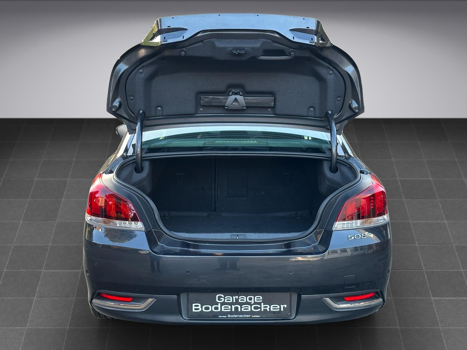 PEUGEOT 508 2.0 BlueHDi Allure Automatic-image-16