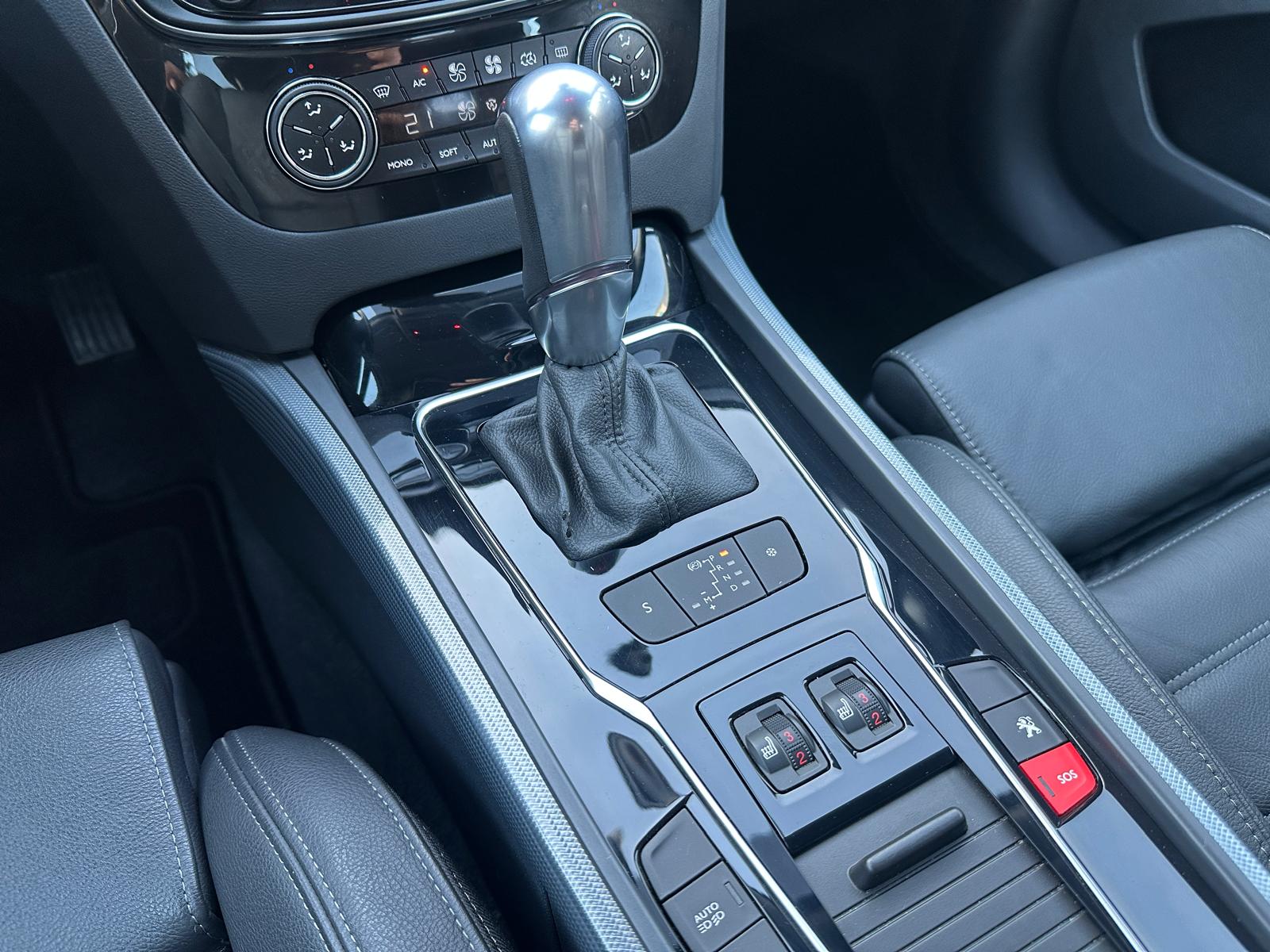 PEUGEOT 508 2.0 BlueHDi Allure Automatic-image-19