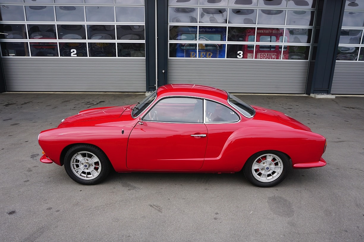 VW KARMANN-GHIA-image-2