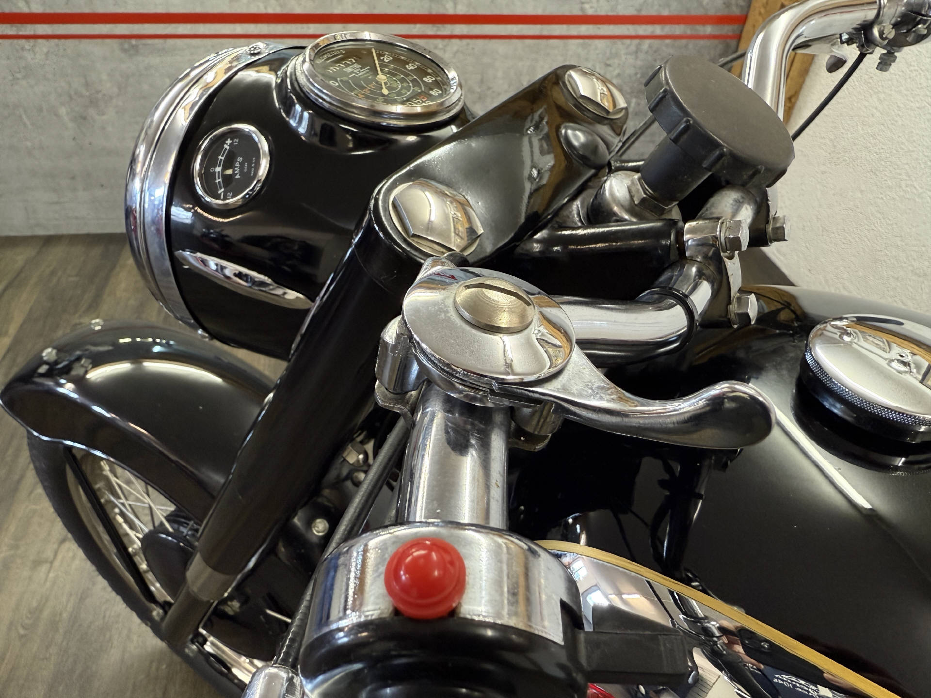 BSA 650 STAR TWIN-image-7