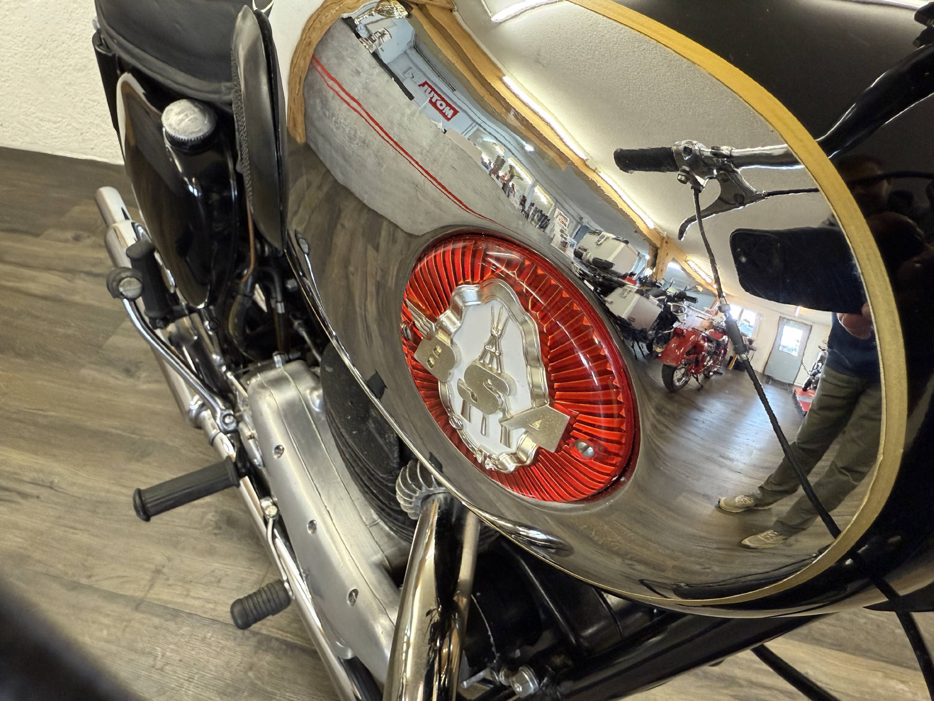 BSA 650 STAR TWIN-showroom-element-2