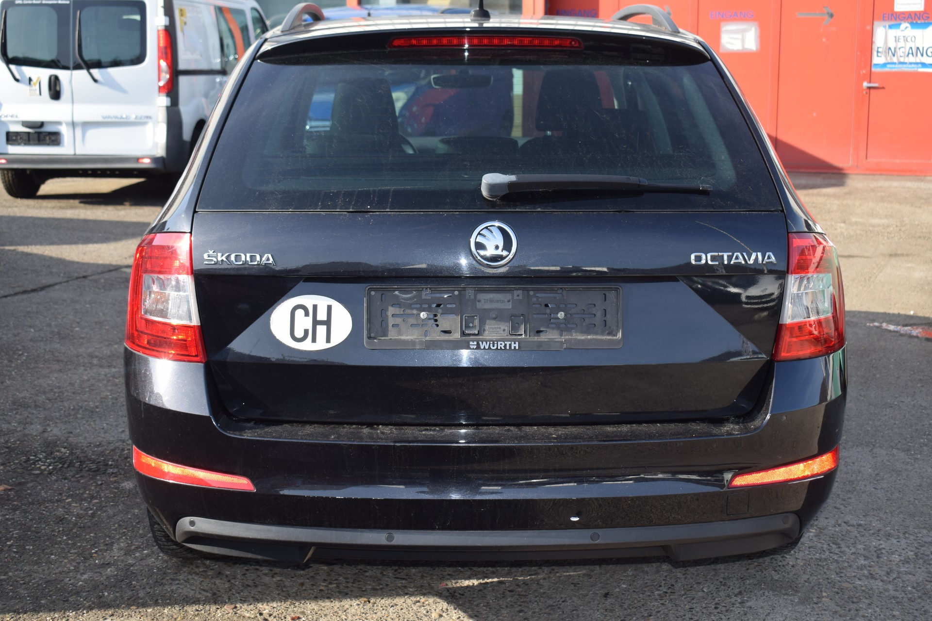 SKODA Octavia Combi 1.6 TDI Ambition DSG-image-3