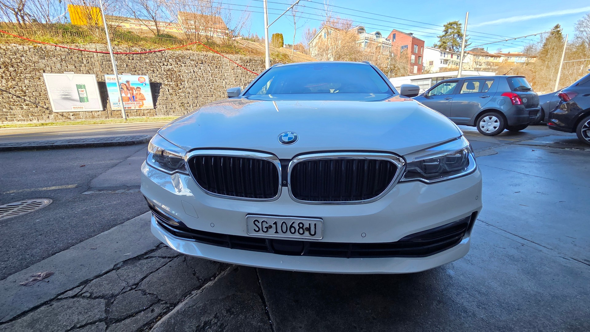 BMW 520d xDrive Touring Sport Line Steptronic-image-1