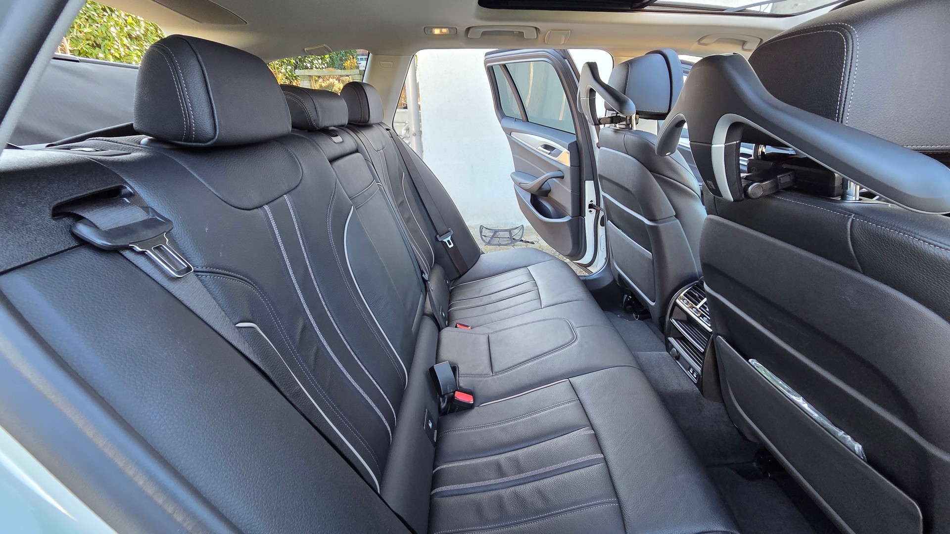 BMW 520d xDrive Touring Sport Line Steptronic-image-7