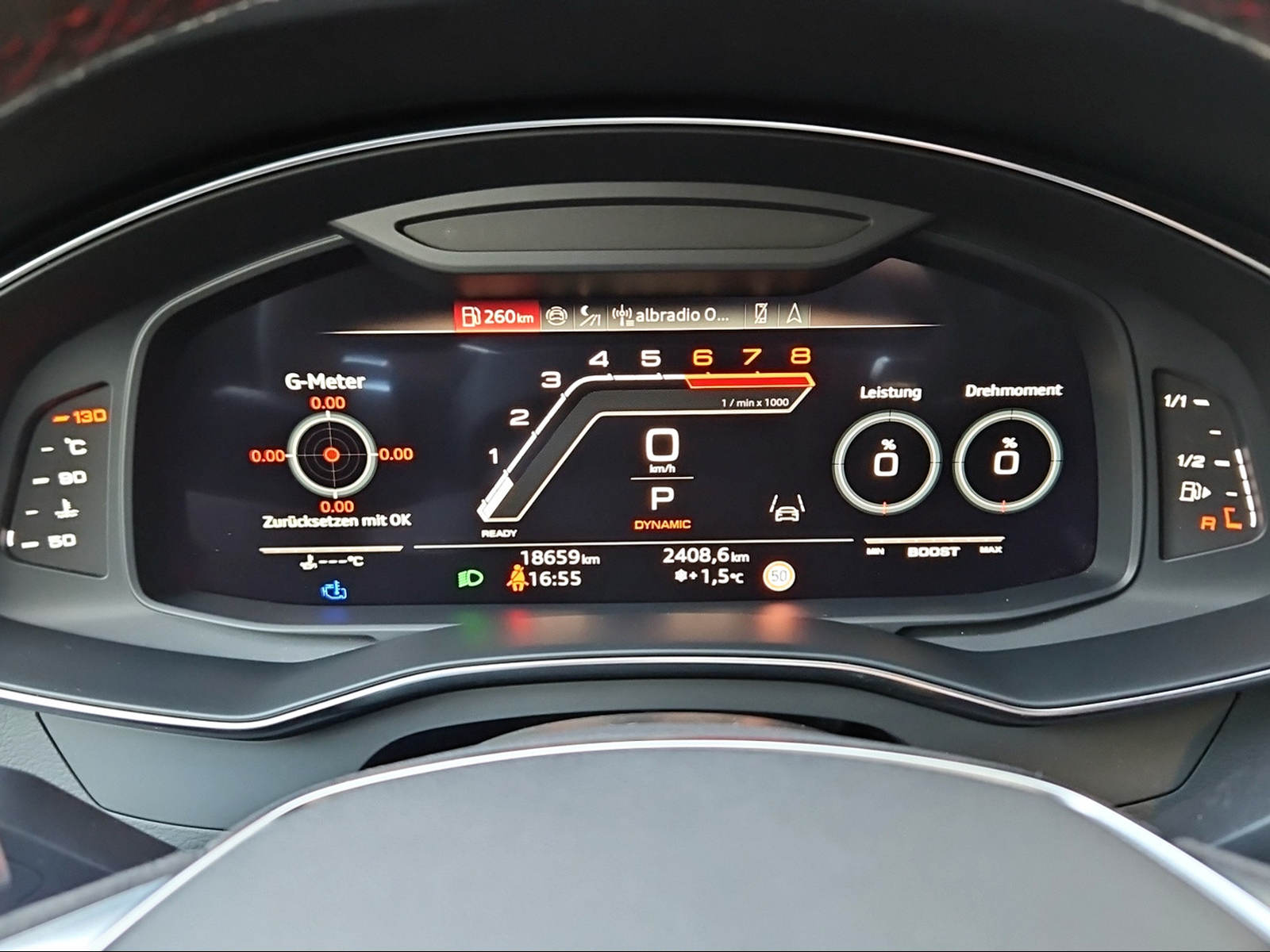 AUDI RS7 Sportback MHEV Performance Mythosschwarz Metallic-image-10