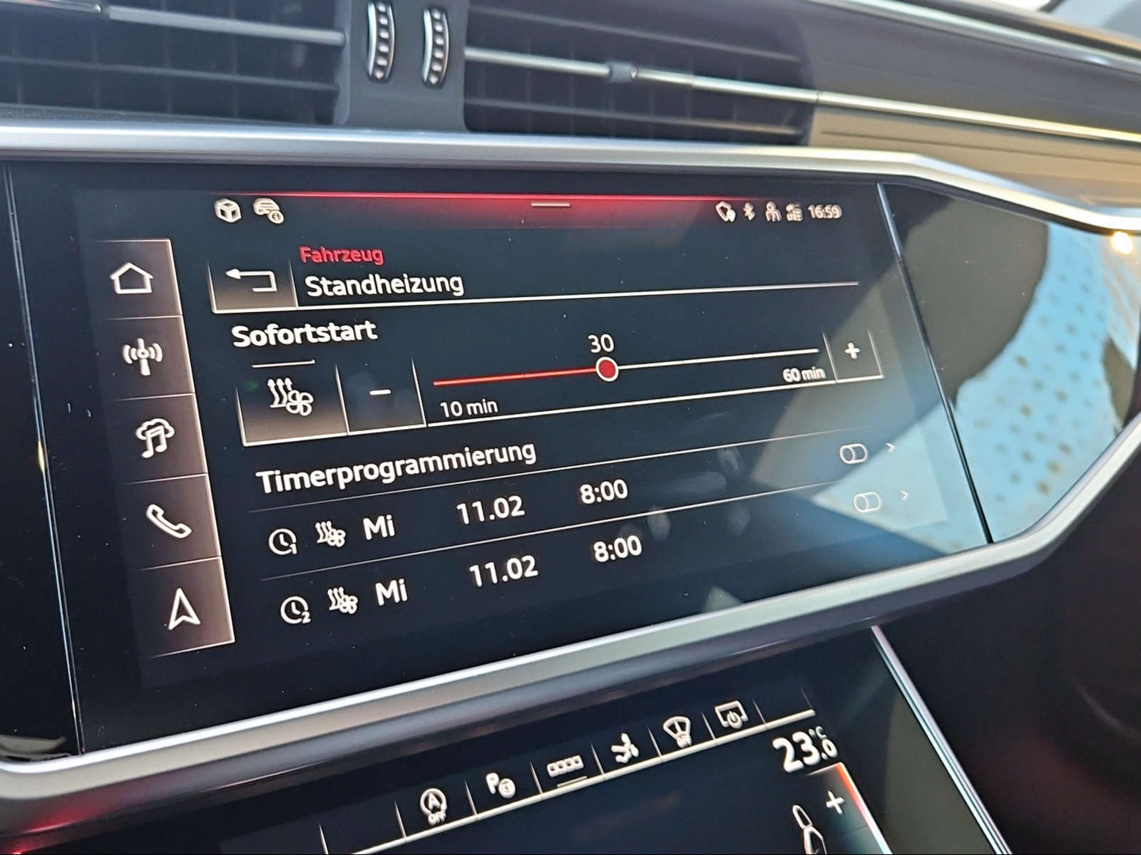 AUDI RS7 Sportback MHEV Performance Mythosschwarz Metallic-image-15