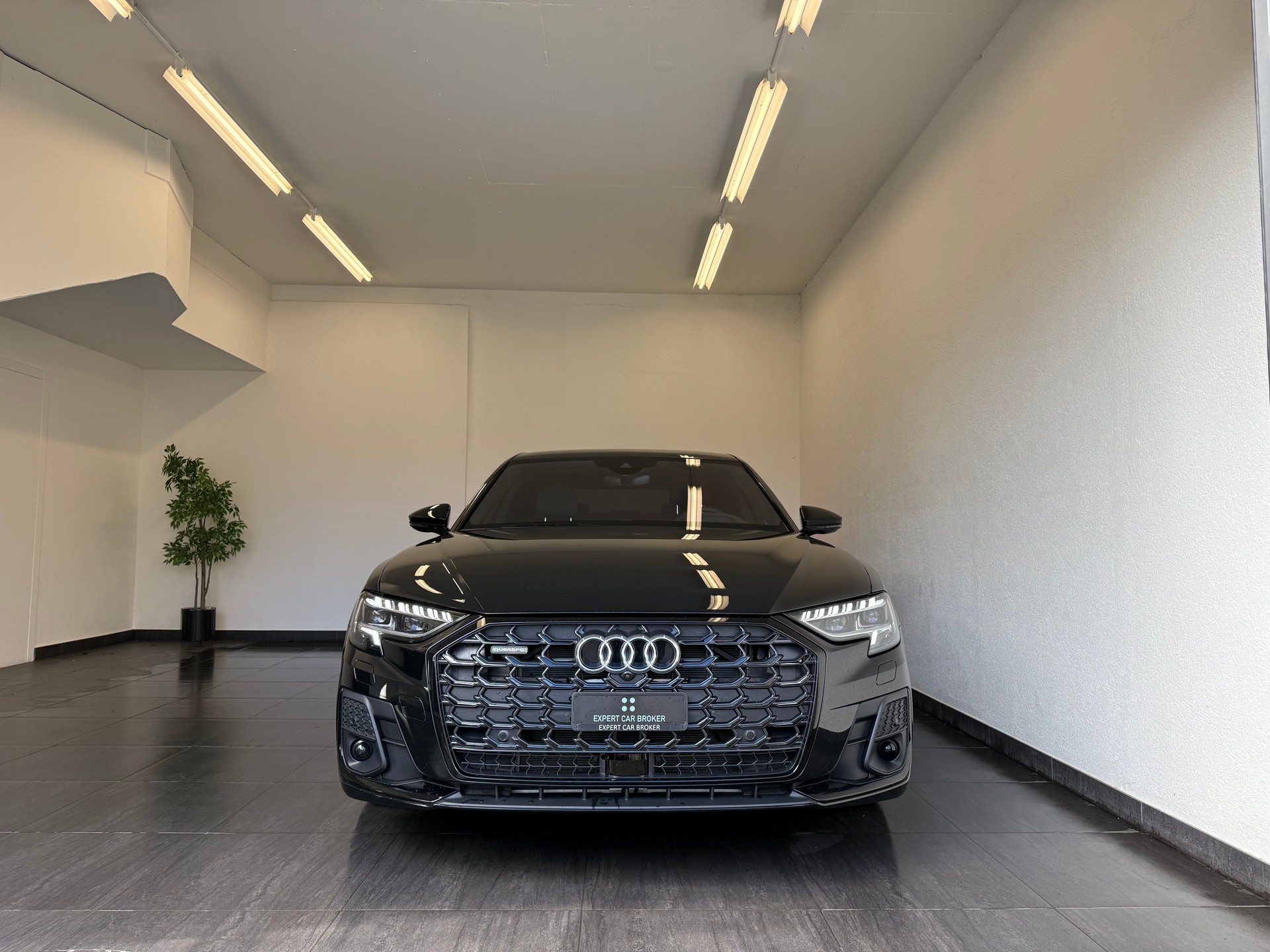 AUDI A8 50 TDI quattro tiptronic-image-4