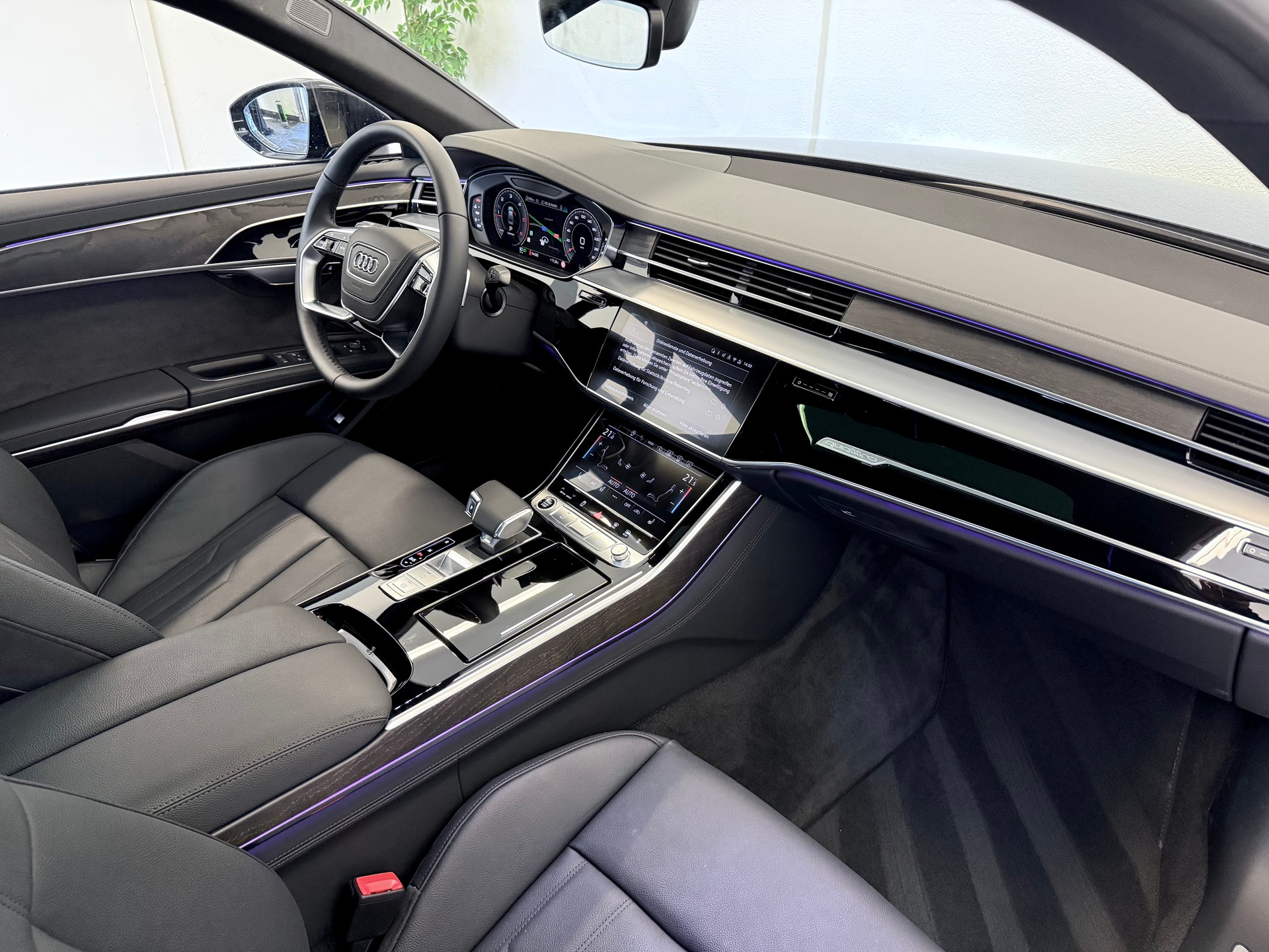 AUDI A8 50 TDI quattro tiptronic-image-17