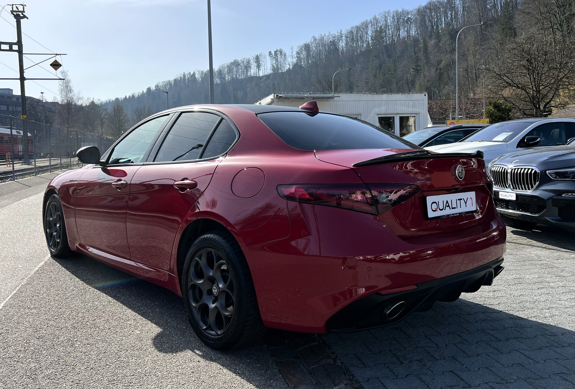 ALFA ROMEO Giulia 2.2 JTDM Veloce Q4 Automatic-showroom-element-2