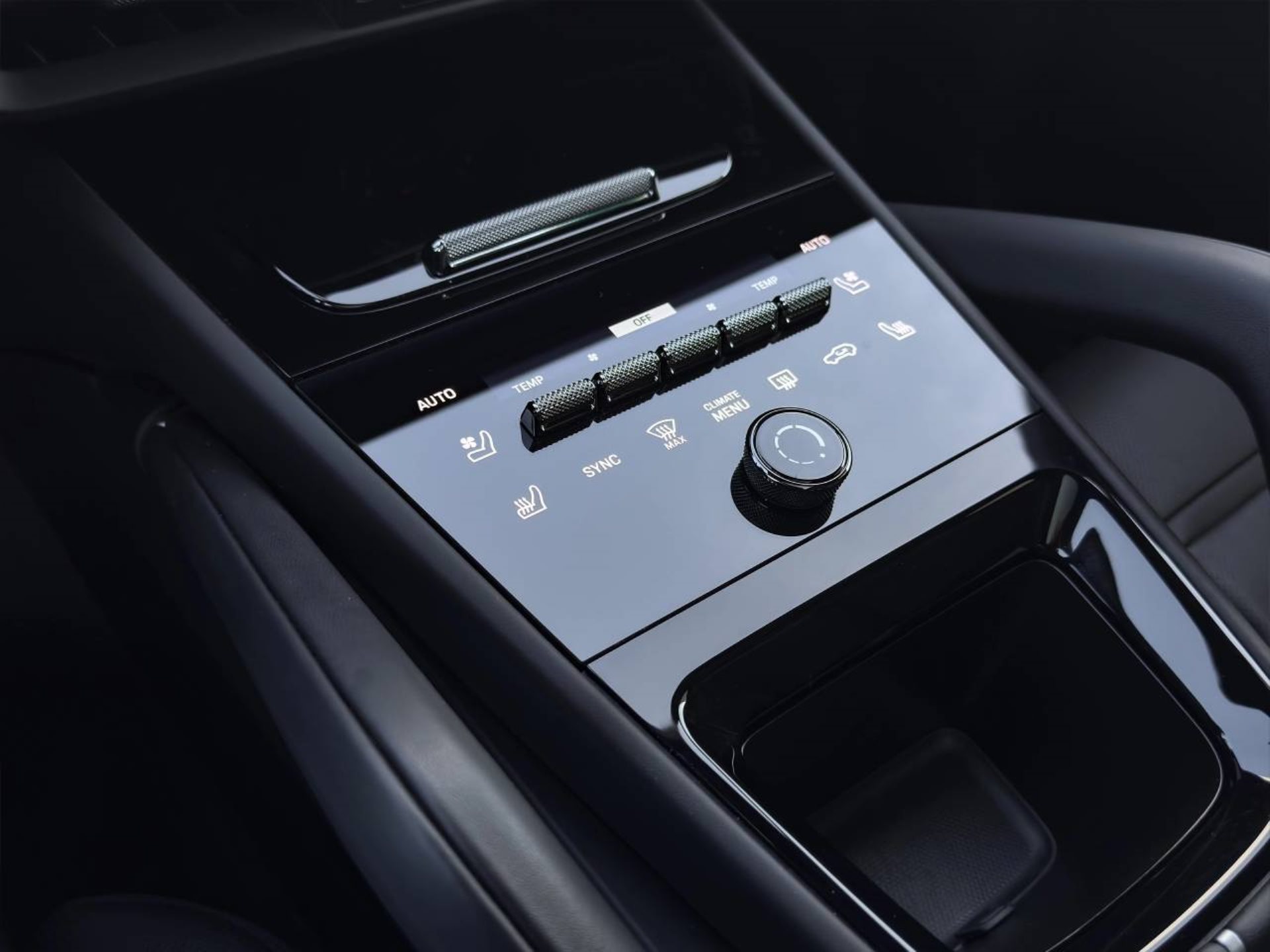 PORSCHE Cayenne S E-Hybrid Coupé-image-24