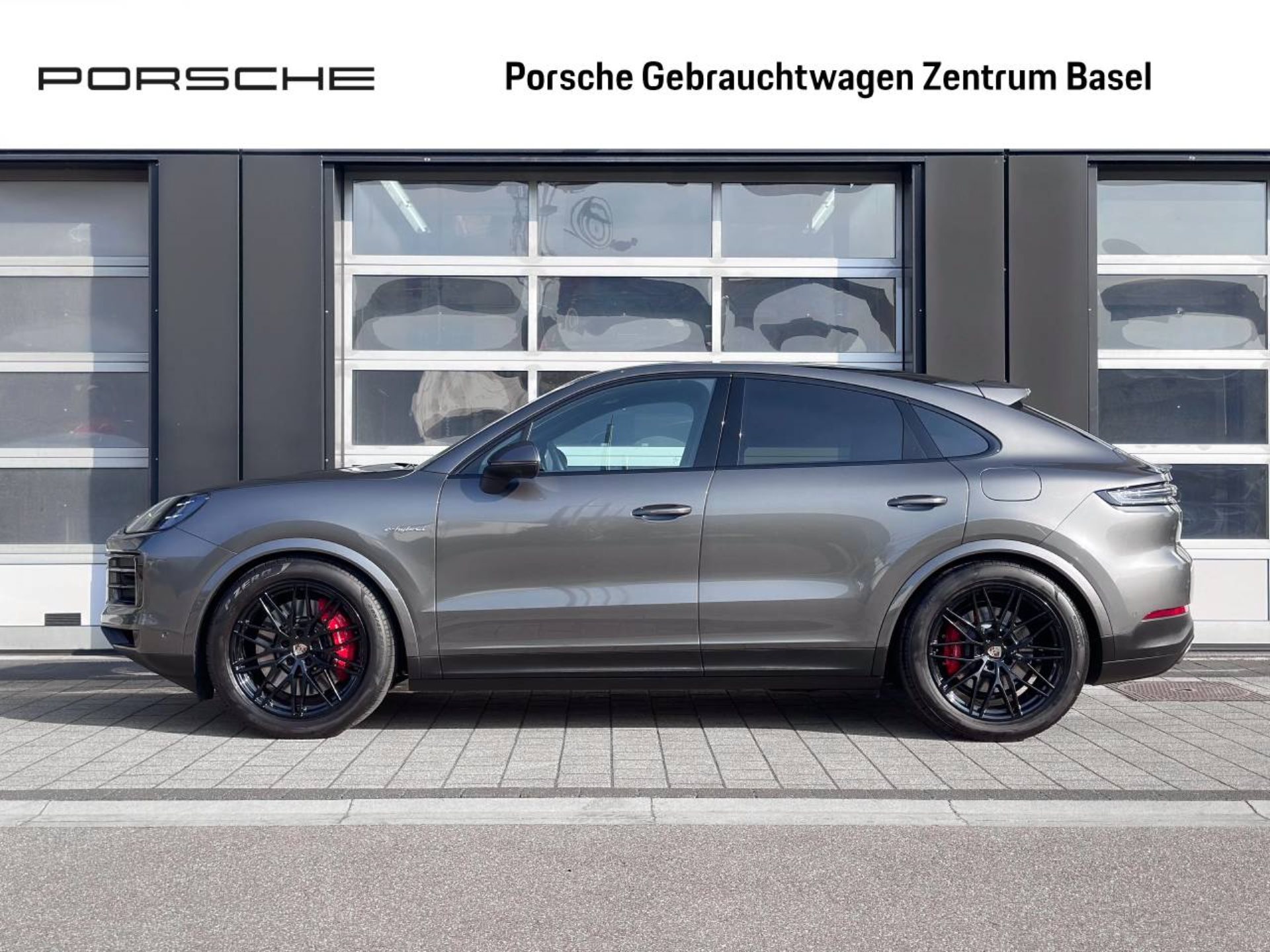 PORSCHE Cayenne S E-Hybrid Coupé-showroom-element-1
