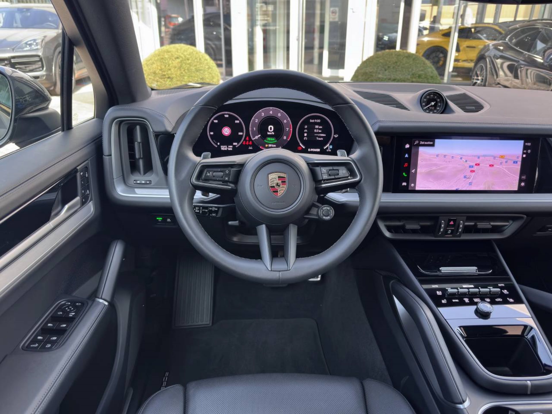 PORSCHE Cayenne S E-Hybrid Coupé-image-17