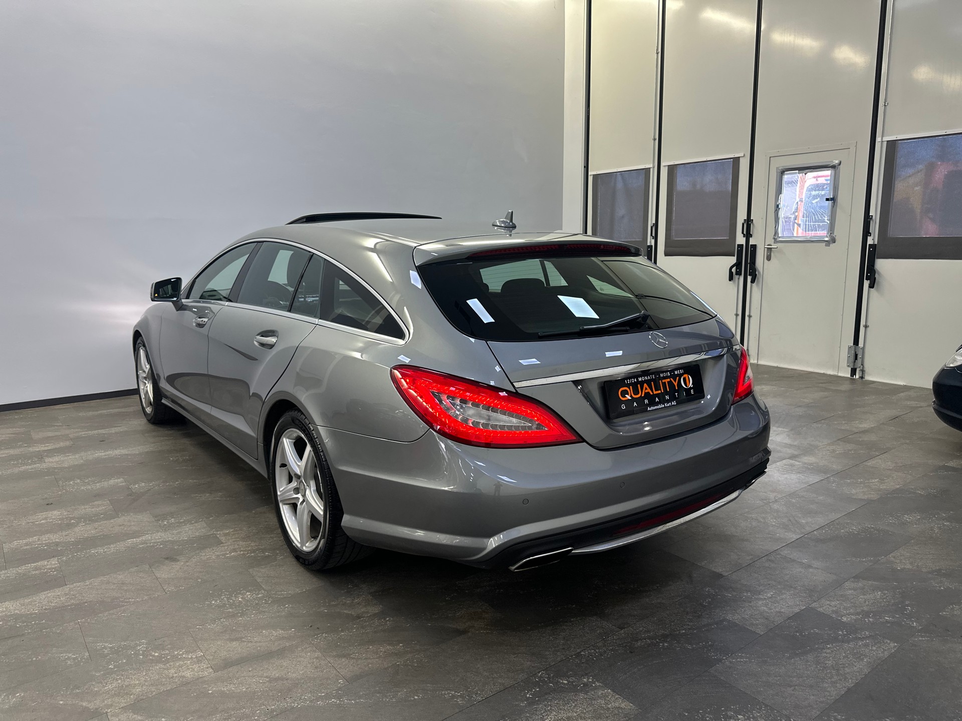 MERCEDES-BENZ CLS Shooting Brake 500 4Matic 7G-Tronic-image-6