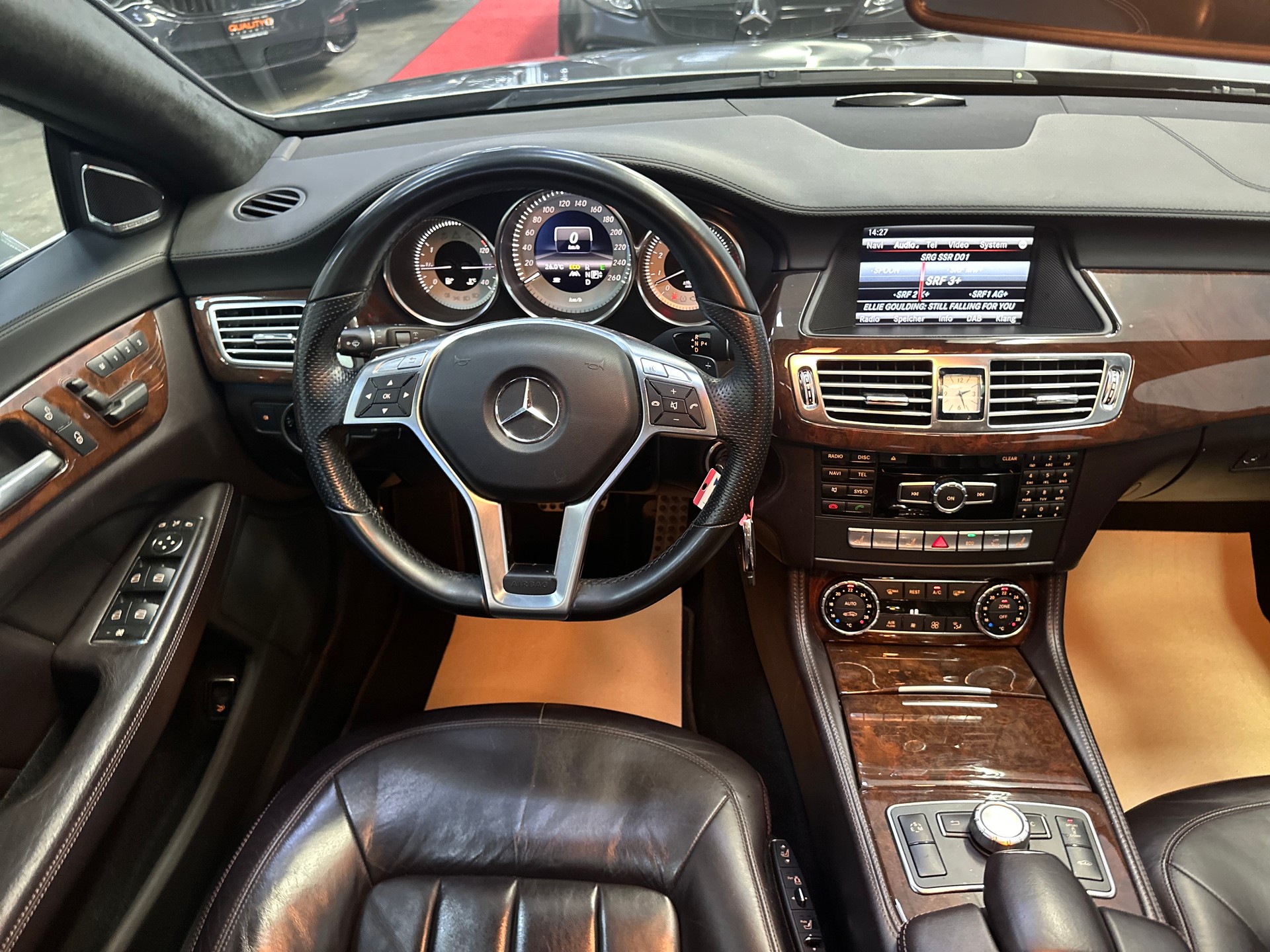 MERCEDES-BENZ CLS Shooting Brake 500 4Matic 7G-Tronic-image-12