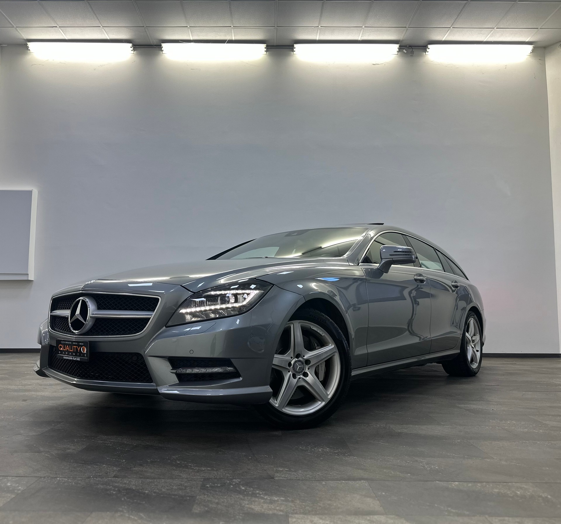 MERCEDES-BENZ CLS Shooting Brake 500 4Matic 7G-Tronic-showroom-element-1