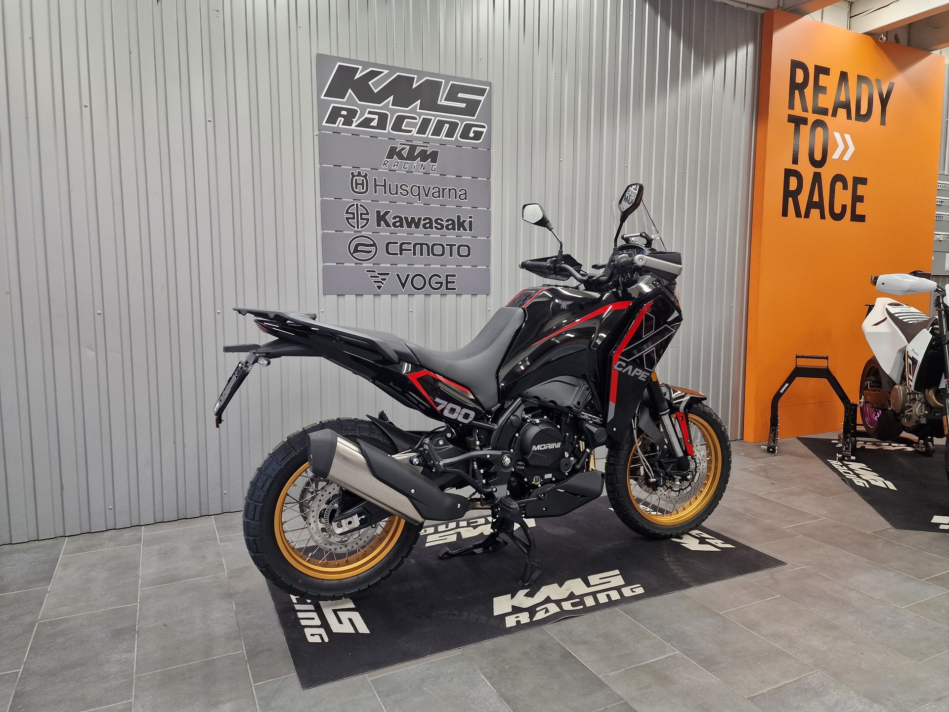MOTO MORINI X-Cape 700-image-1