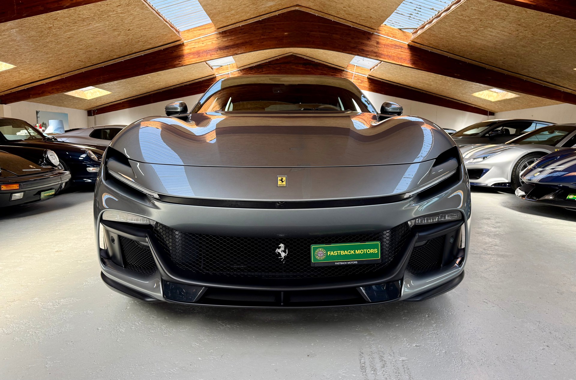 FERRARI Purosangue-image-3