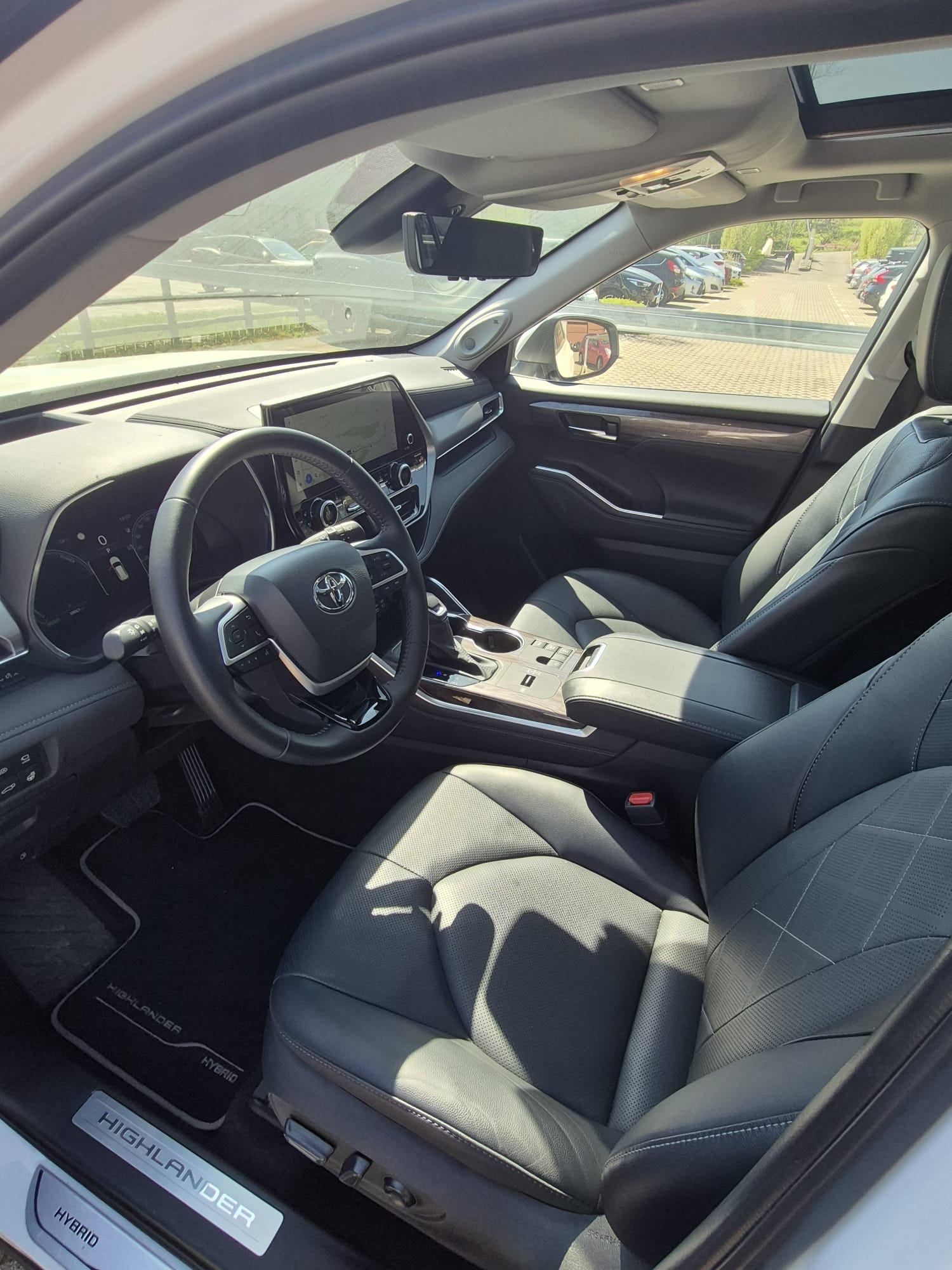 TOYOTA Highlander 2.5 HSD Premium e-CVT-image-5
