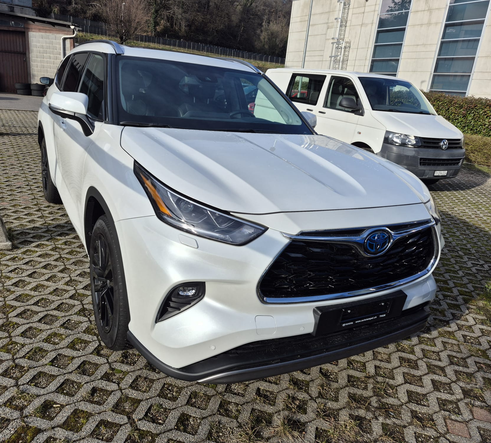 TOYOTA Highlander 2.5 HSD Premium e-CVT