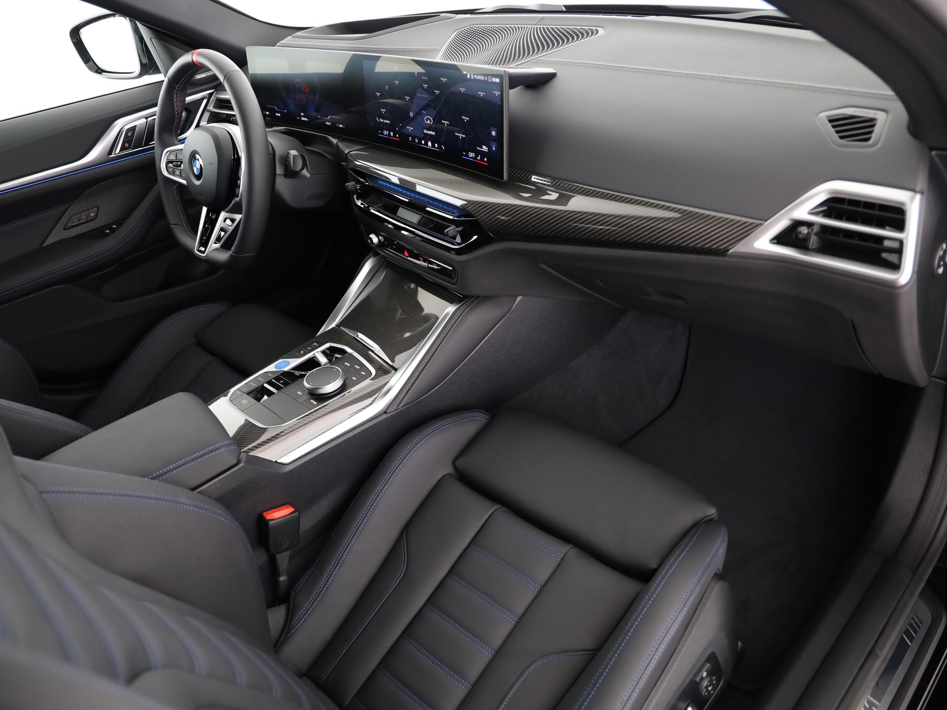 BMW i4 M60-image-15