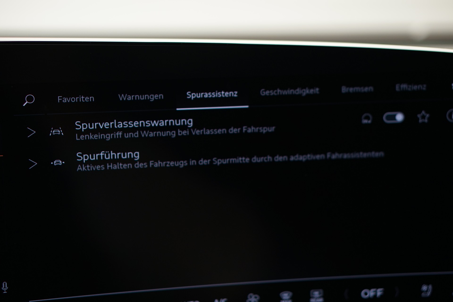 AUDI S5 Limousine TFSI quattro S tronic *Panorama* *Sportsitze* *OLED*-image-28