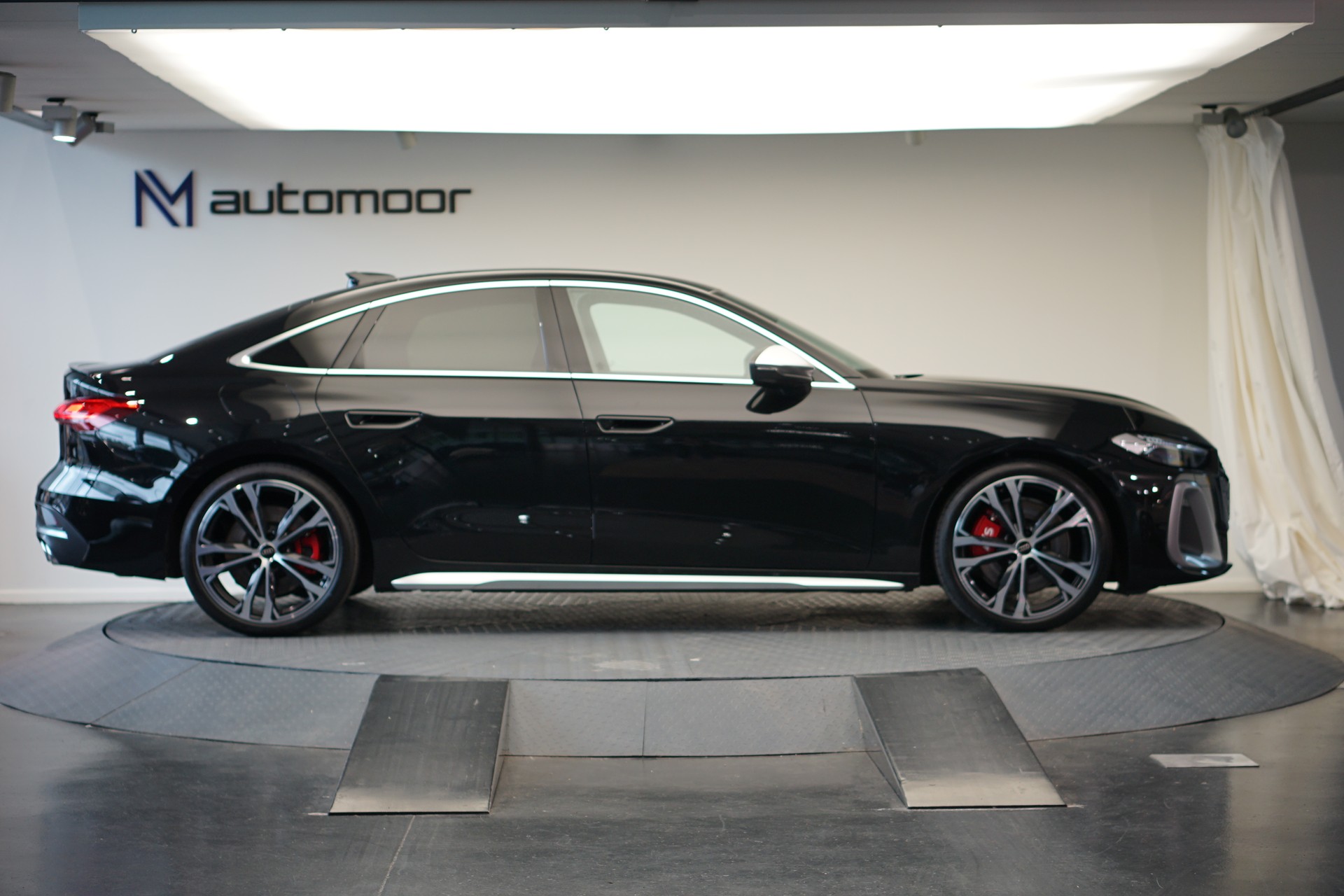 AUDI S5 Limousine TFSI quattro S tronic *Panorama* *Sportsitze* *OLED*-showroom-element-3