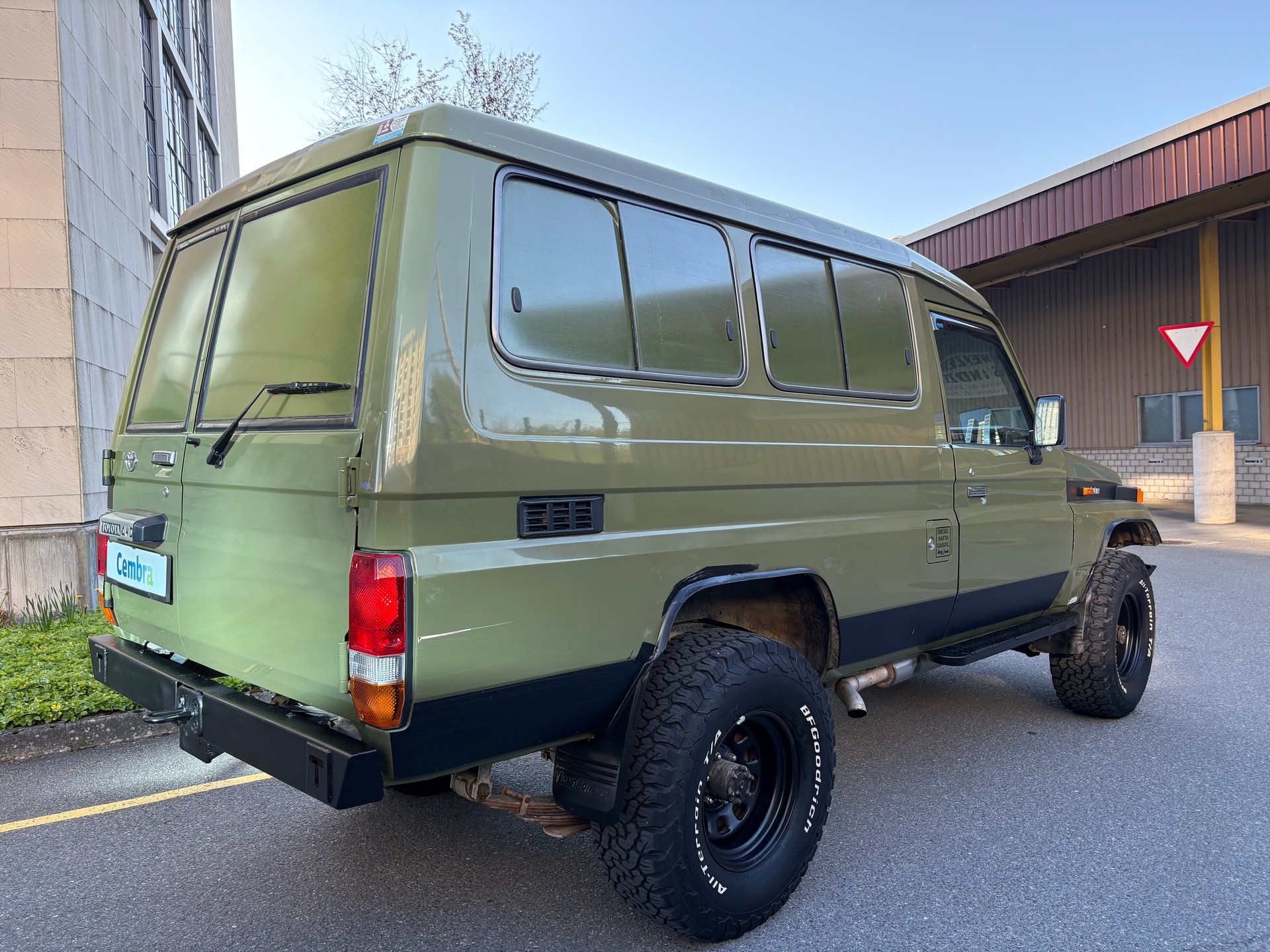 TOYOTA Land Cruiser 400 Hdt Long 4.2D-image-7