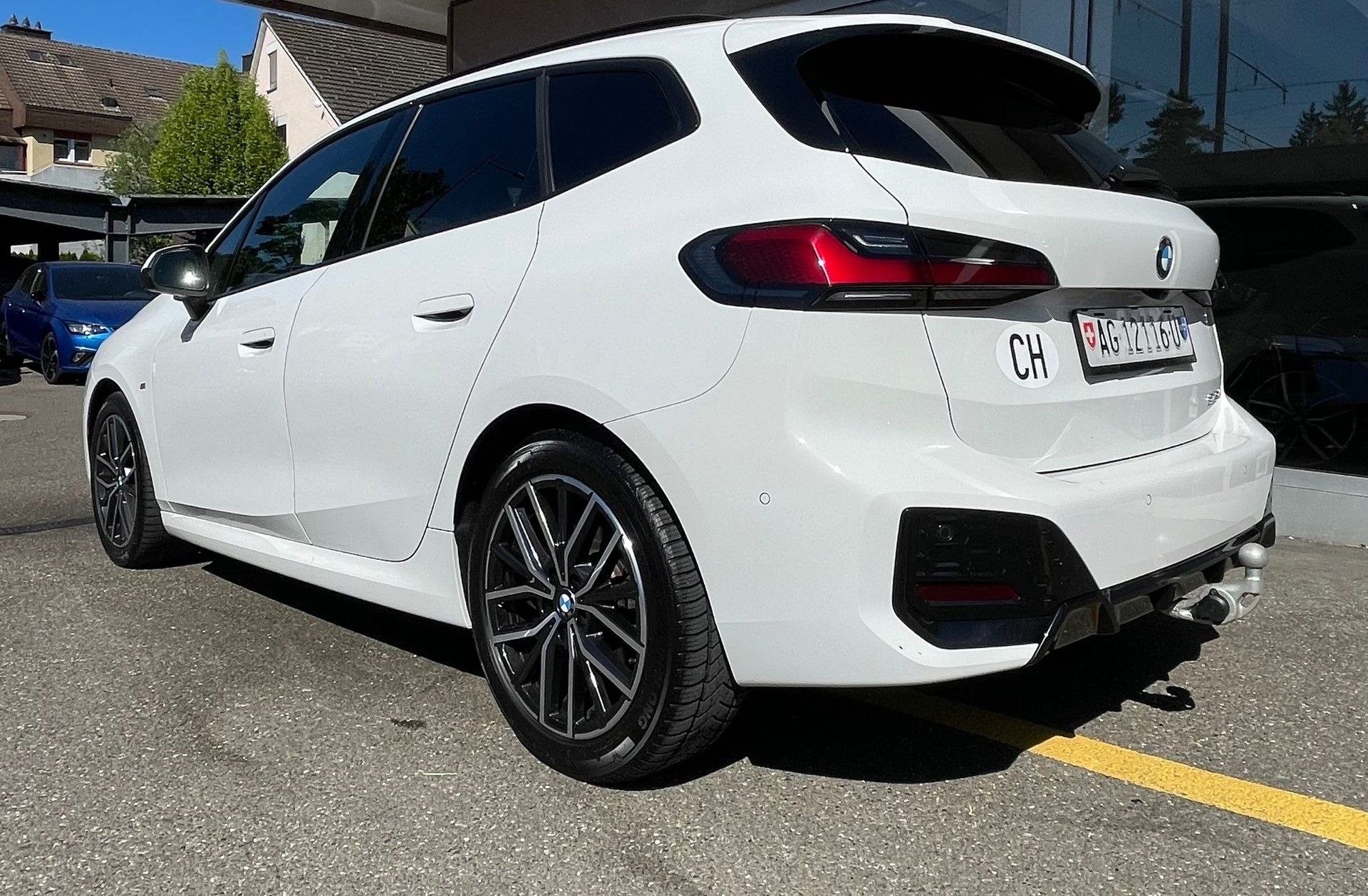 BMW Facelift 218d Active Tourer M Sport DKG CH-Auto 72.5% Rabatt-image-3