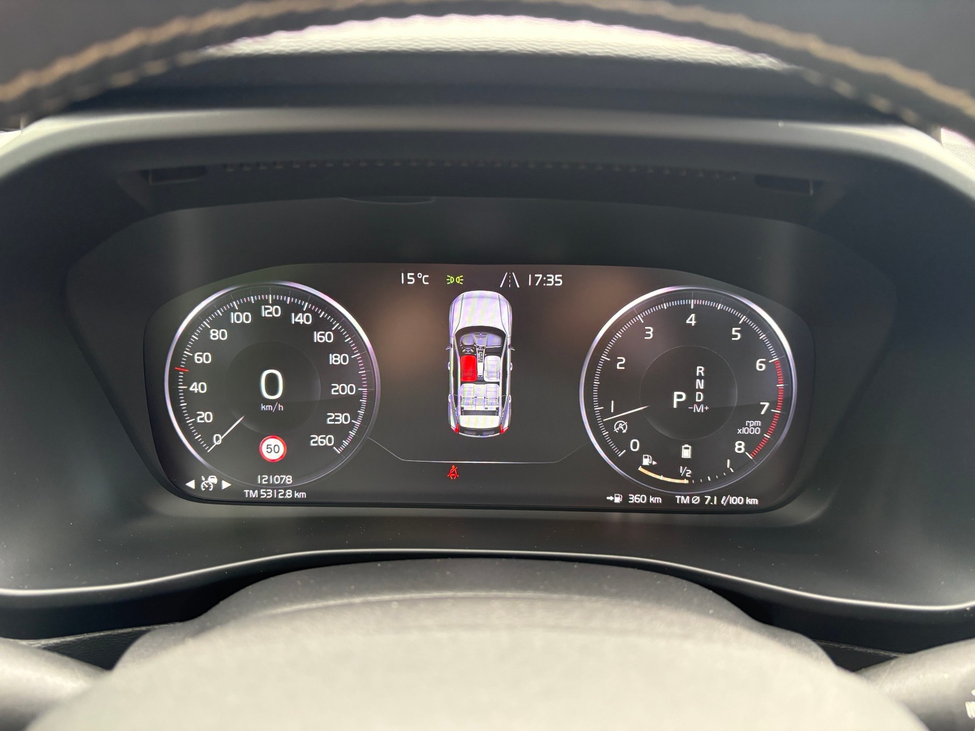 VOLVO XC40 B4 Benzin Mild Hybrid AWD R-Design Geartronic-image-11