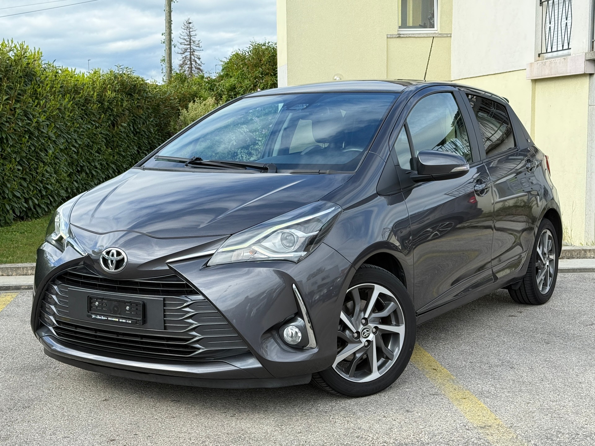 TOYOTA Yaris 1.5 Y20 Trend - Nouvelle Expertise & Grand Service - NEU MFK & Service : 15.05.2026-showroom-element-1