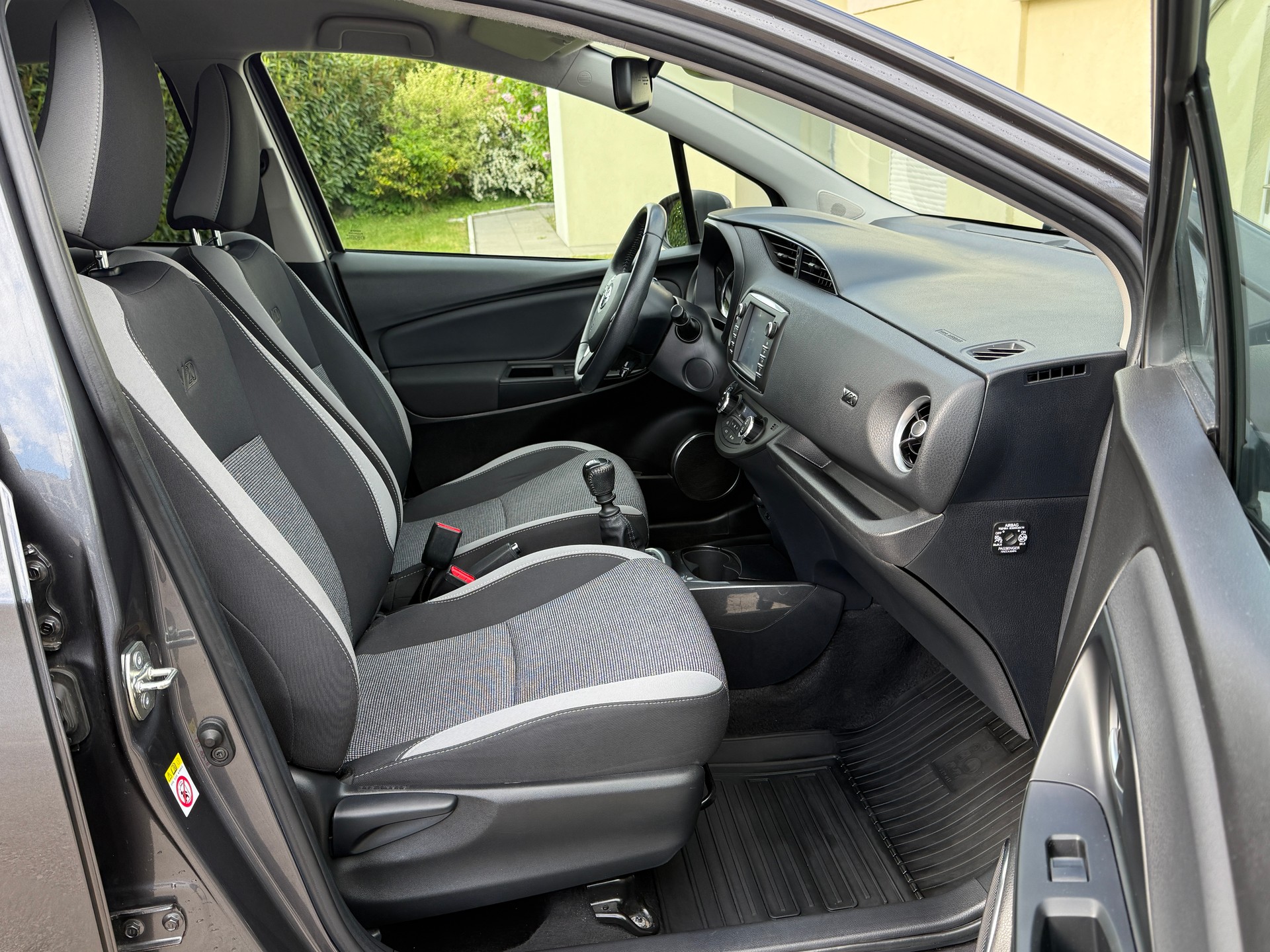 TOYOTA Yaris 1.5 Y20 Trend - Nouvelle Expertise & Grand Service - NEU MFK & Service : 15.05.2026-image-12