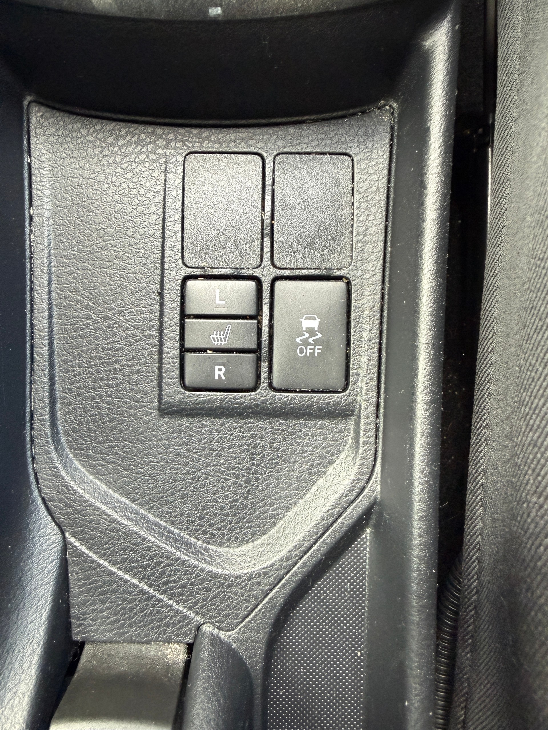 TOYOTA Yaris 1.5 Y20 Trend - Nouvelle Expertise & Grand Service - NEU MFK & Service : 15.05.2026-image-25