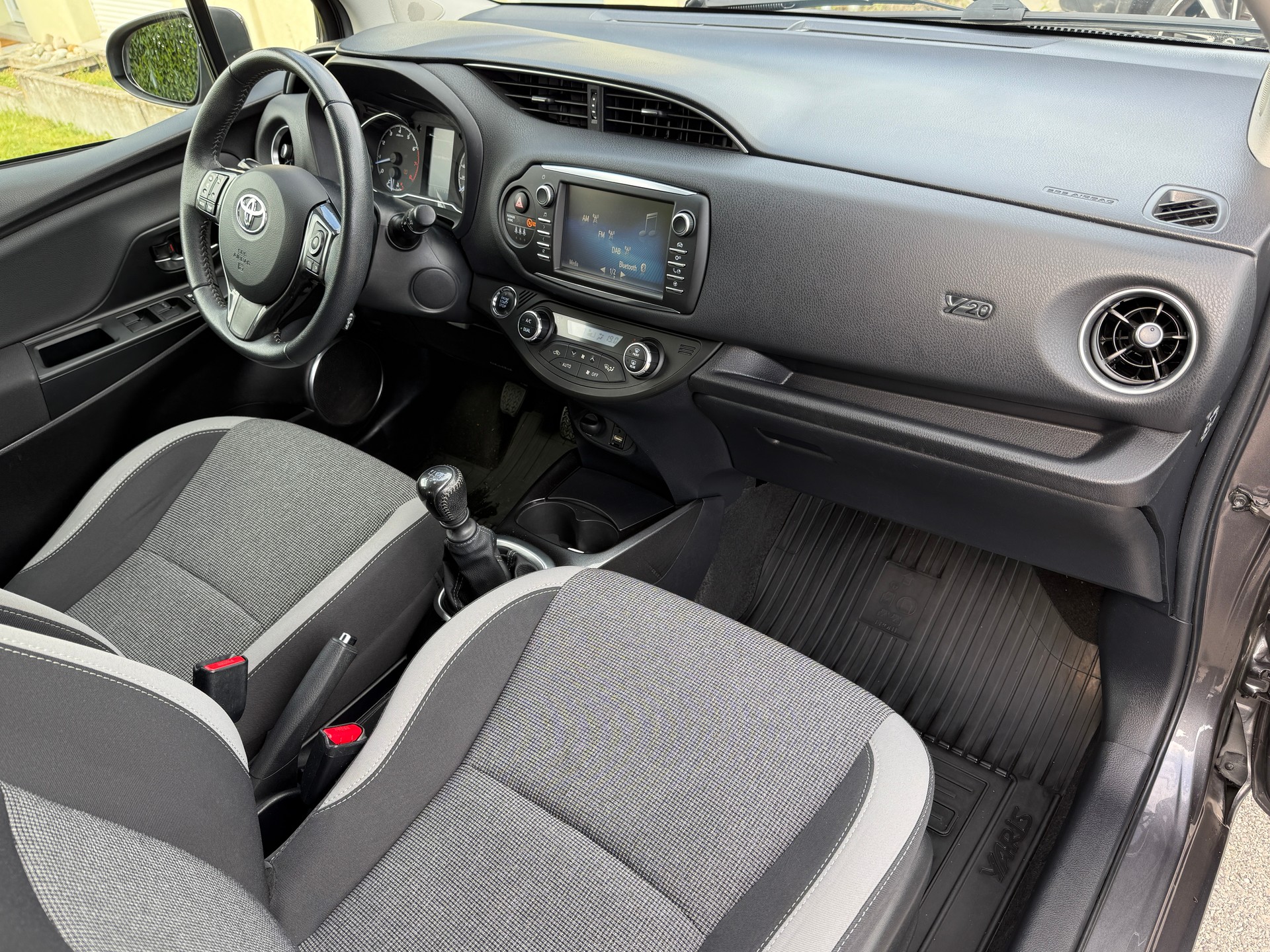 TOYOTA Yaris 1.5 Y20 Trend - Nouvelle Expertise & Grand Service - NEU MFK & Service : 15.05.2026-image-11