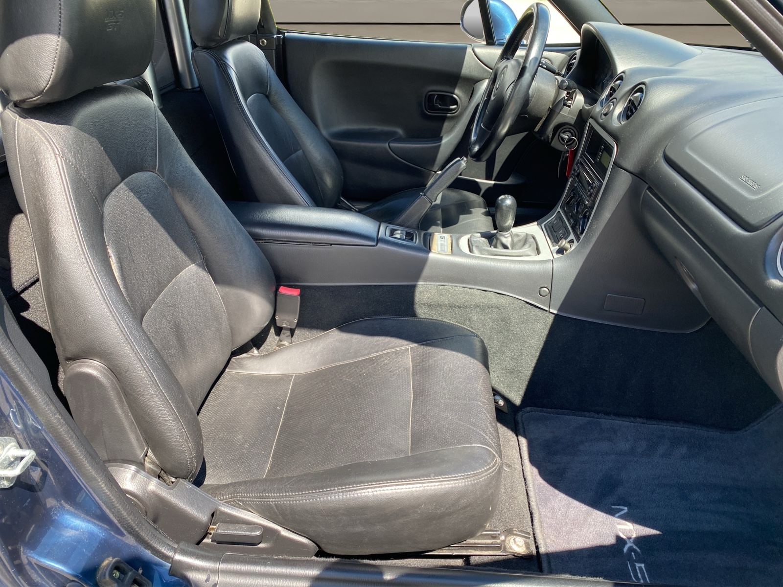 MAZDA MX-5 1.6i-16 GT Youngster-image-10