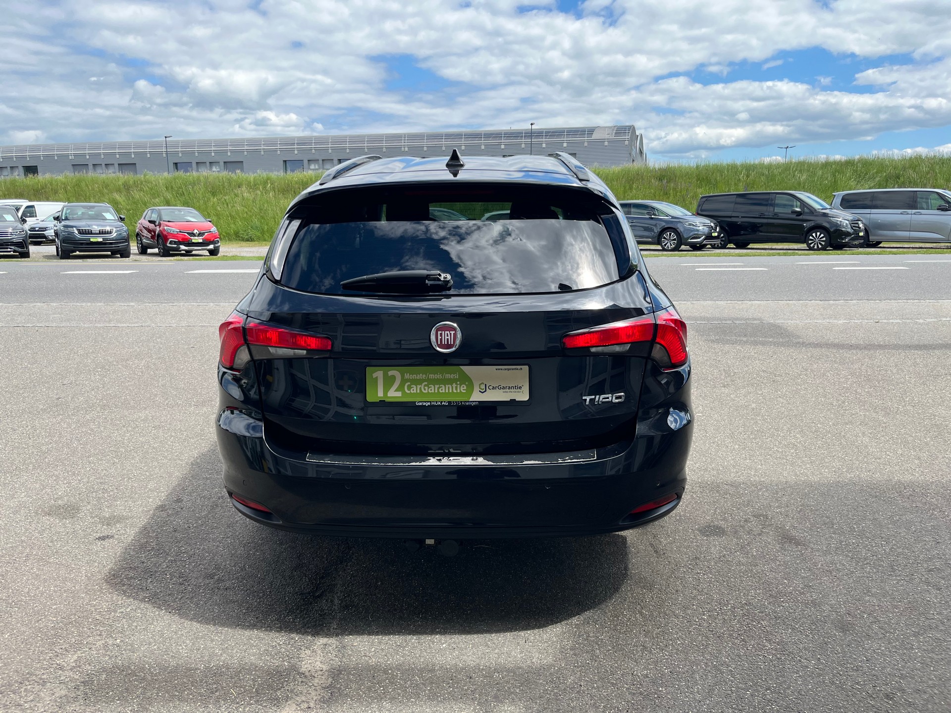 FIAT Tipo 1.4TJet Station Wagon Lounge+++ANHÄNGERKUPPLUNG+++LEDER+++FRISCH MFK+++-showroom-element-2