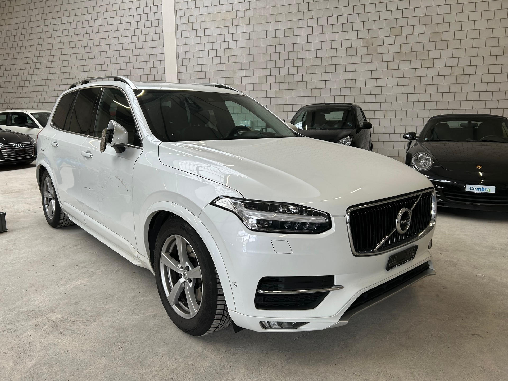 VOLVO XC90 D5 AWD Momentum Geartronic-image-1