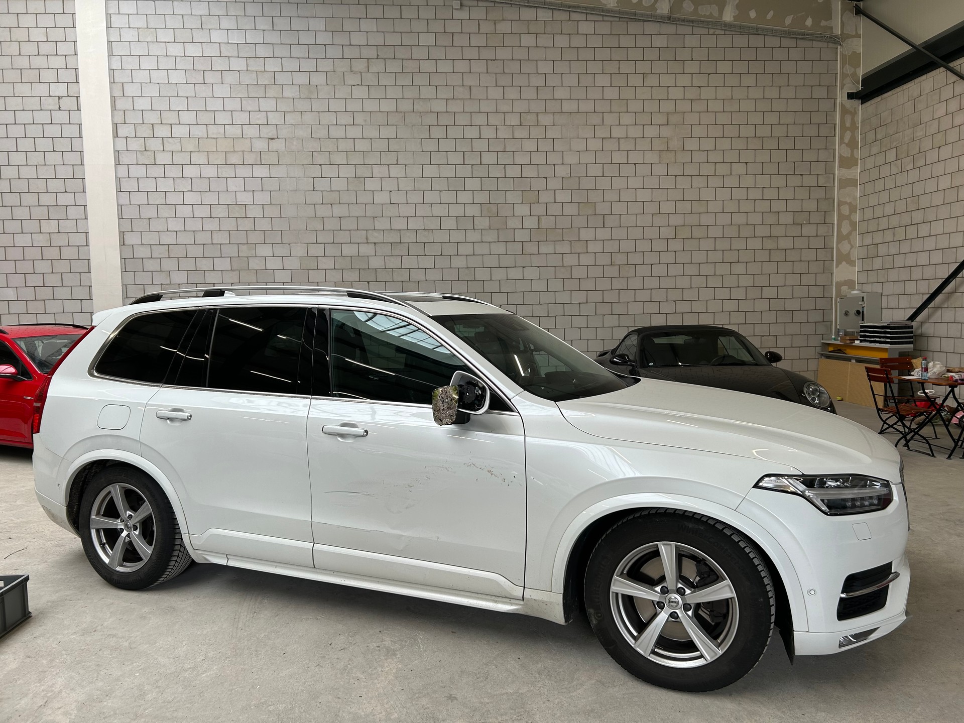 VOLVO XC90 D5 AWD Momentum Geartronic-image-2