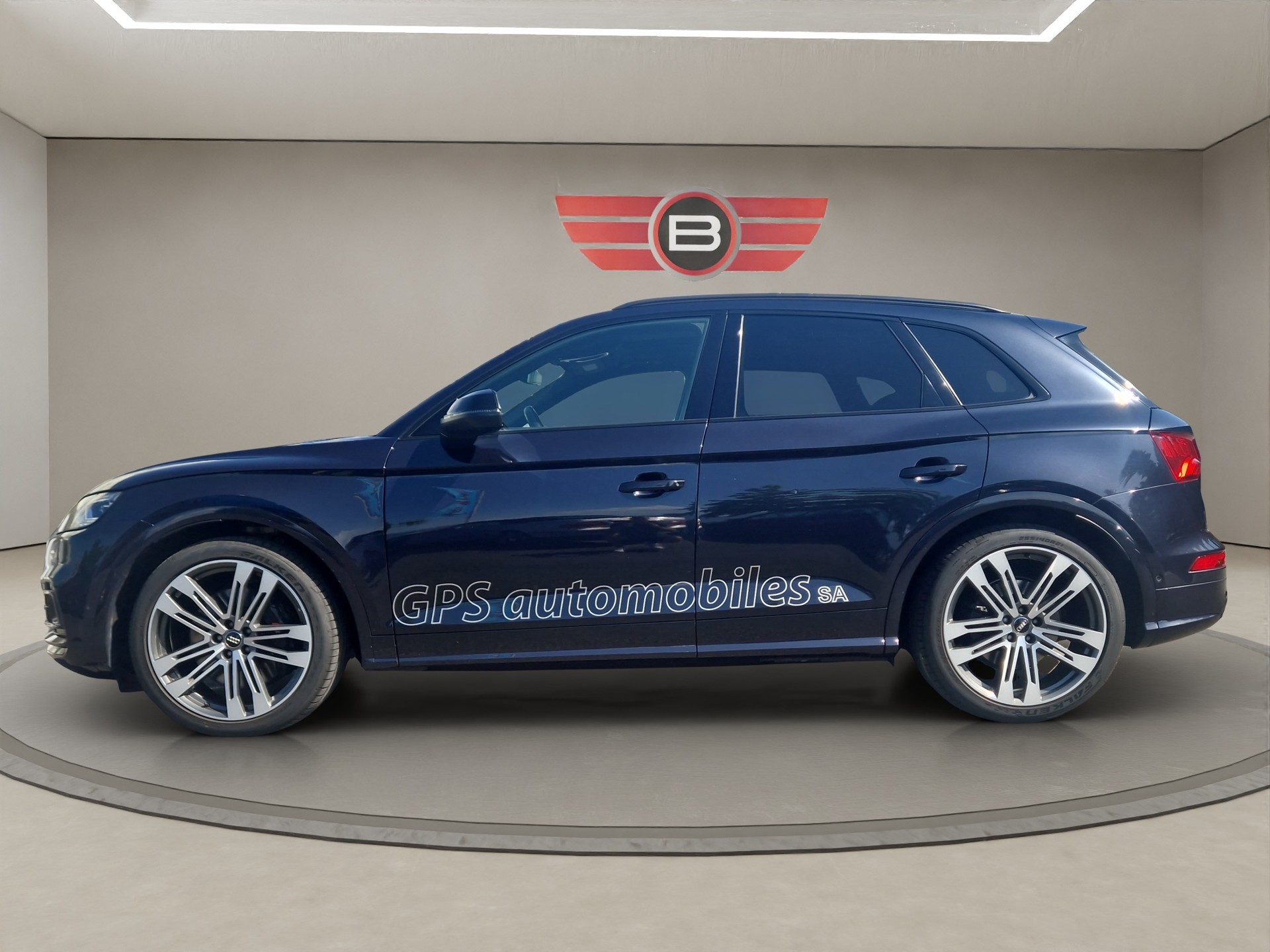 AUDI SQ5 TDI quattro tiptronic-image-2