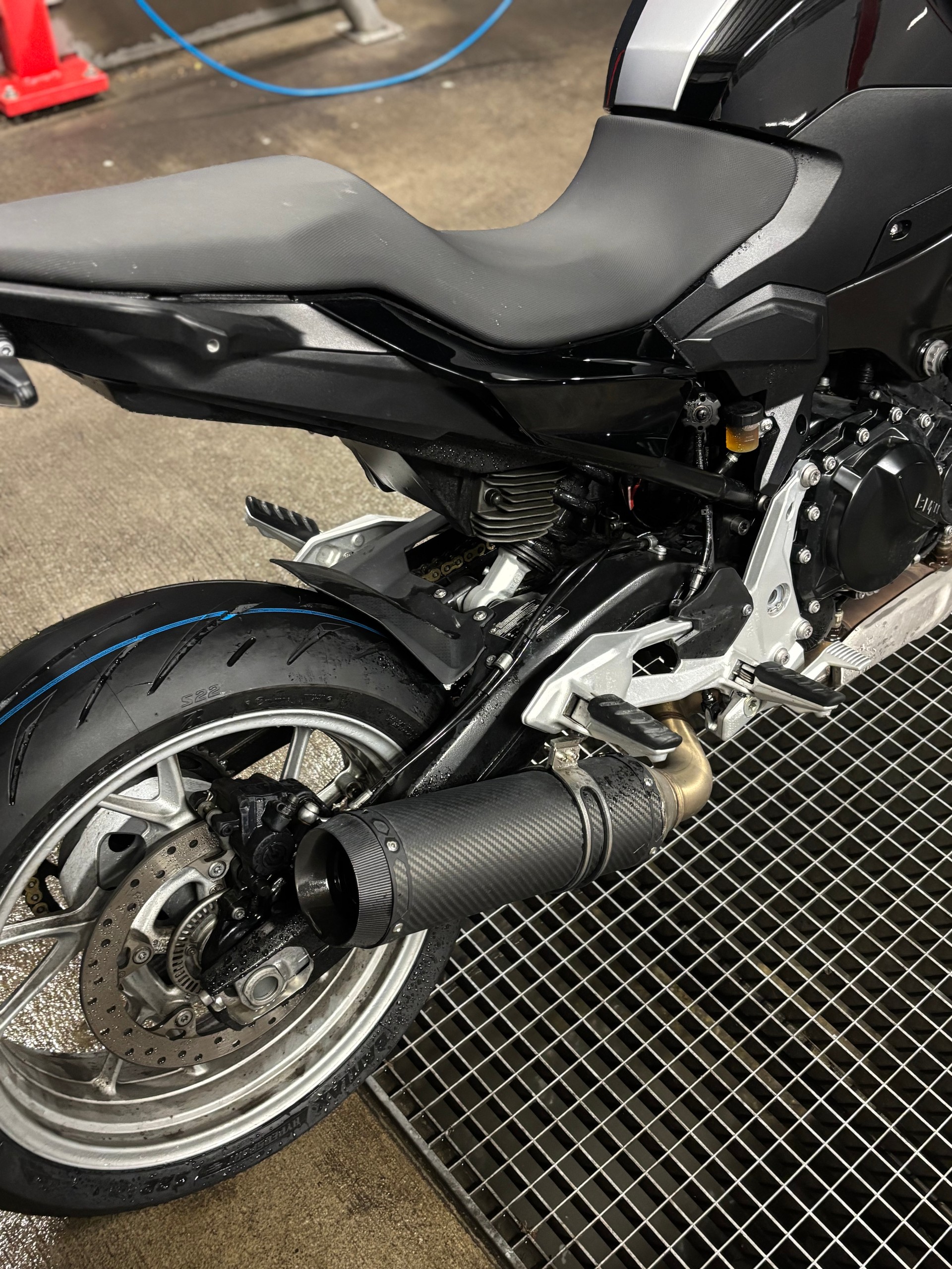 BMW F 900 R A2 (35kW) ABS-image-6