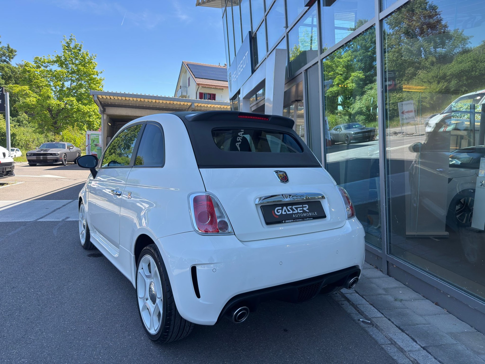 FIAT 500C 1.4 16V Turbo Abarth Dualogic-showroom-element-3