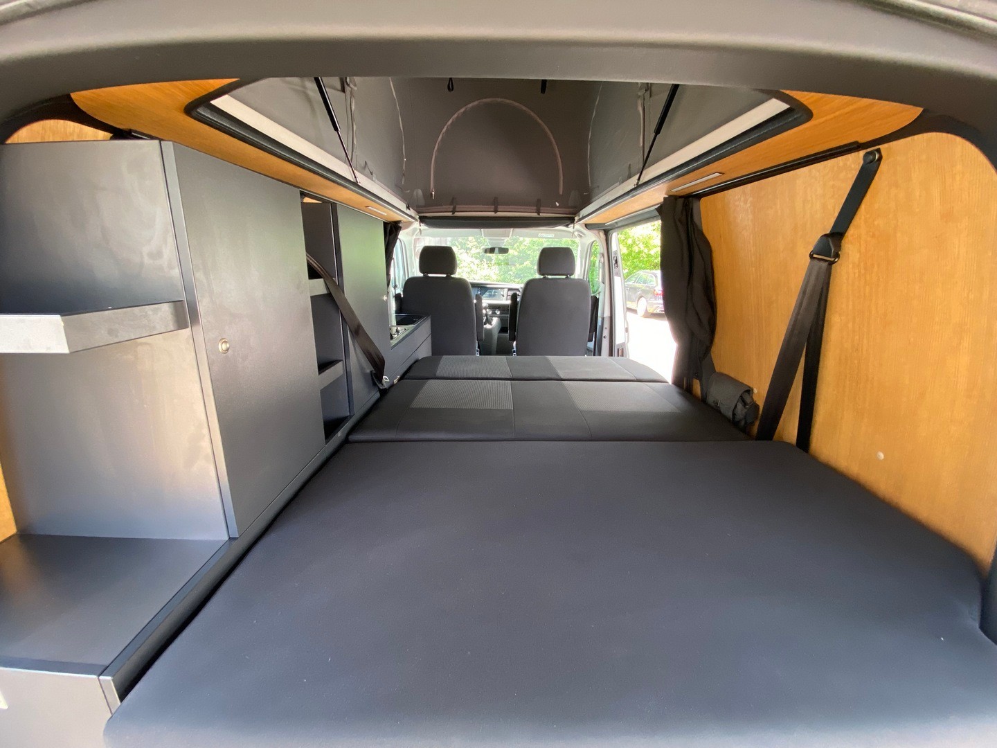 VW T6.1 2.0TDI 150PS 4M, Custom Bus-image-9